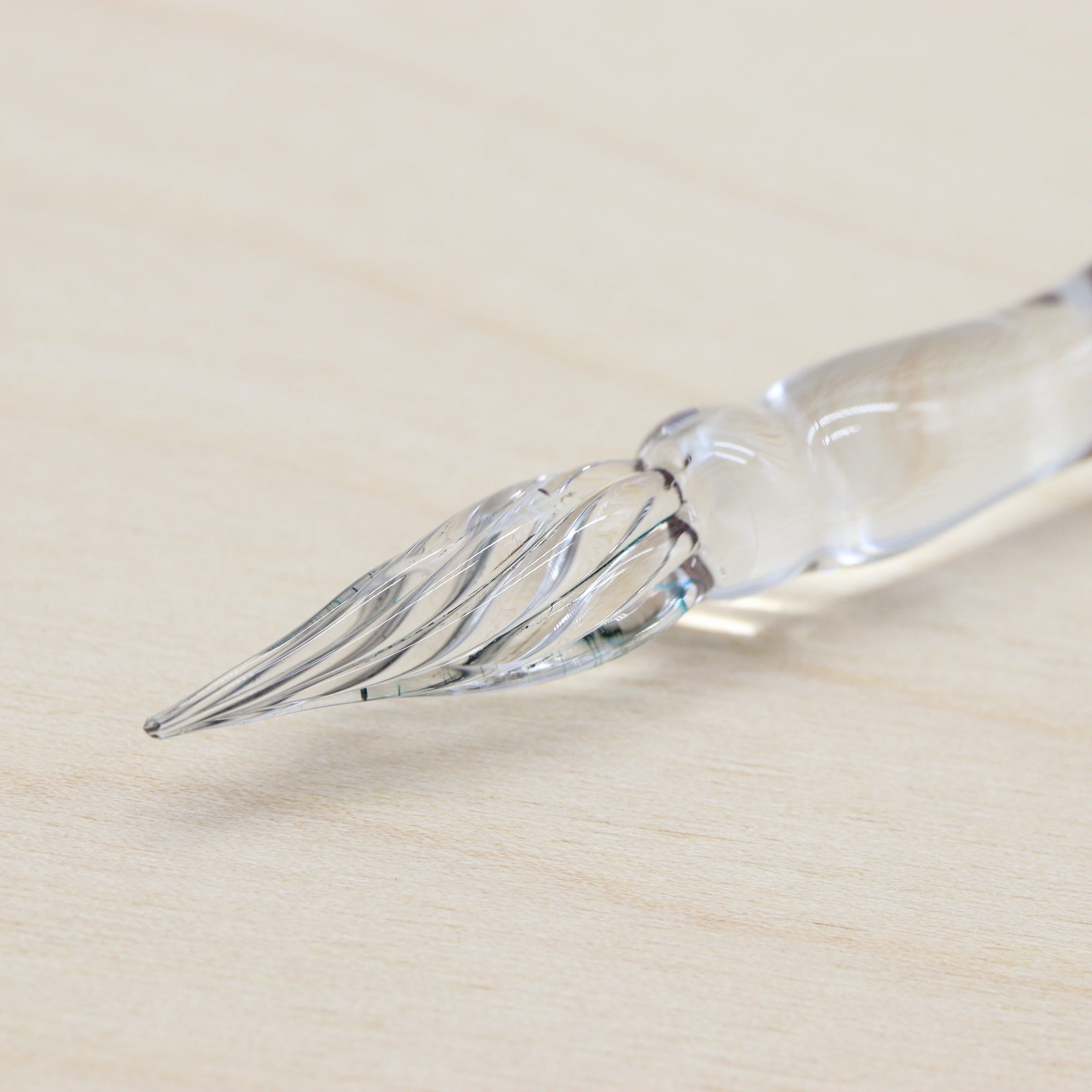 ARTISAN JANELLE TYLER - Handcrafted Glass Dip Pen | Colour
