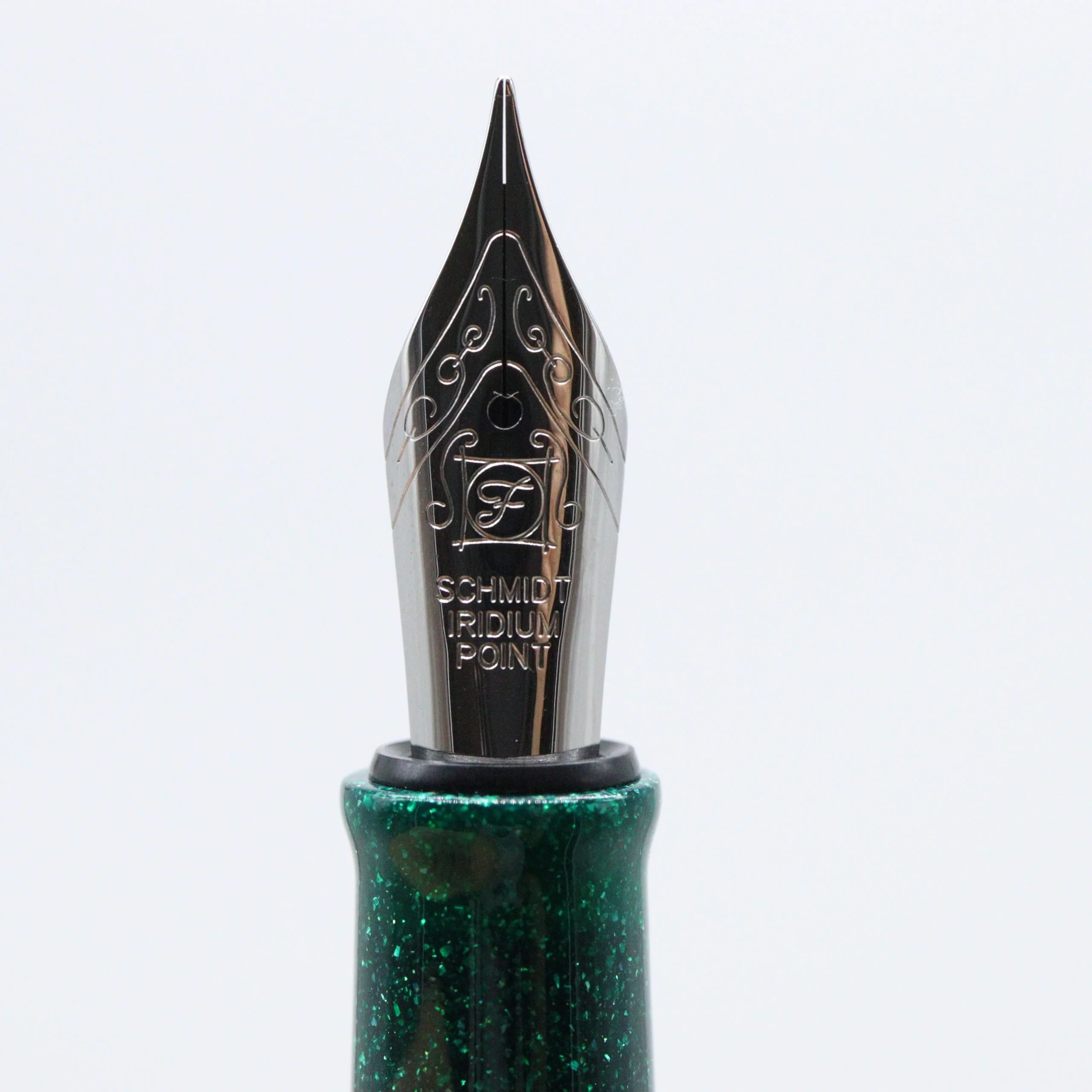 BENU - Talisman Collection - "Four Leaf Clover" Fountain Pen - Image 4