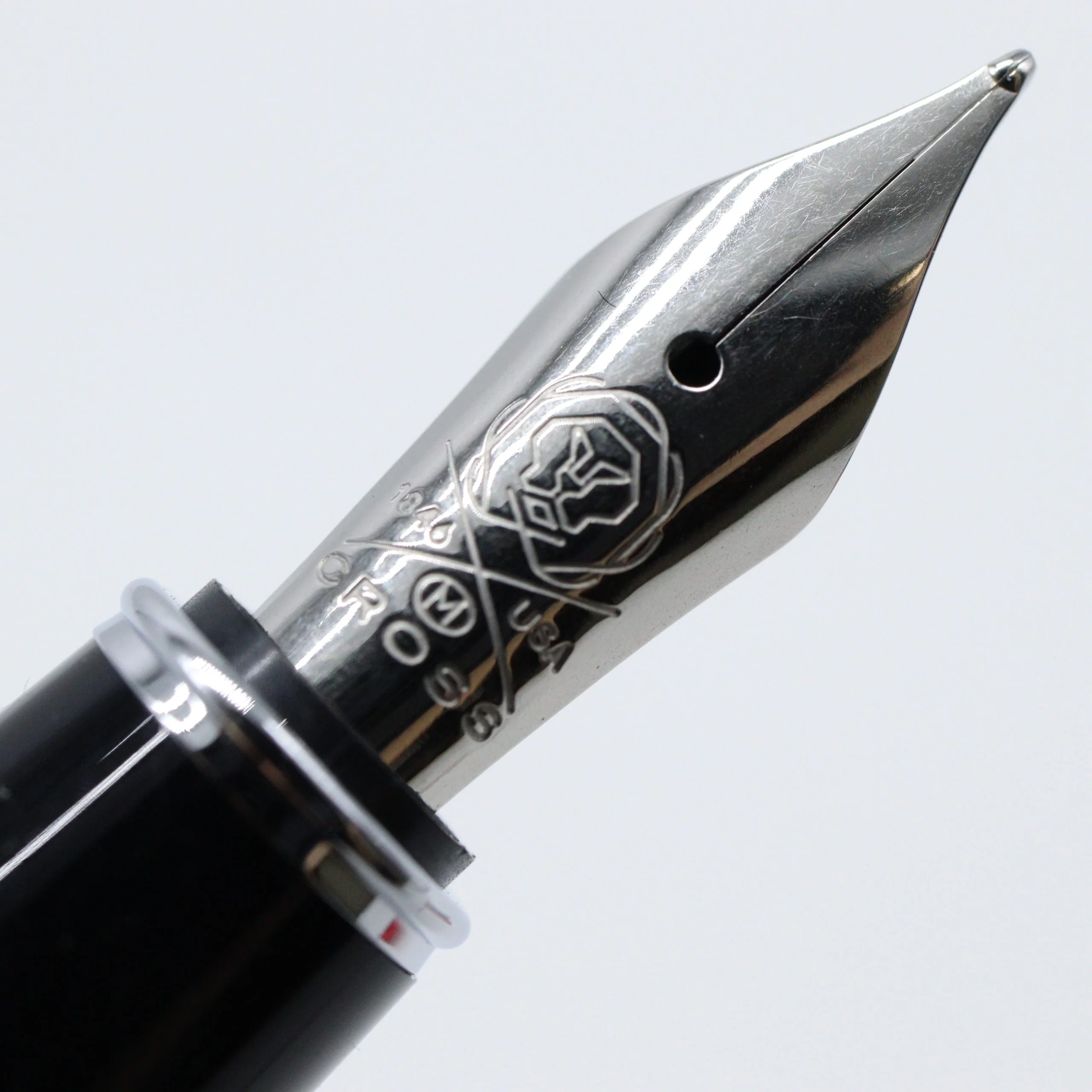 CROSS BAILEY RESIN W/ CHROME APPOINTMENT FOUNTAIN PEN - Image 2