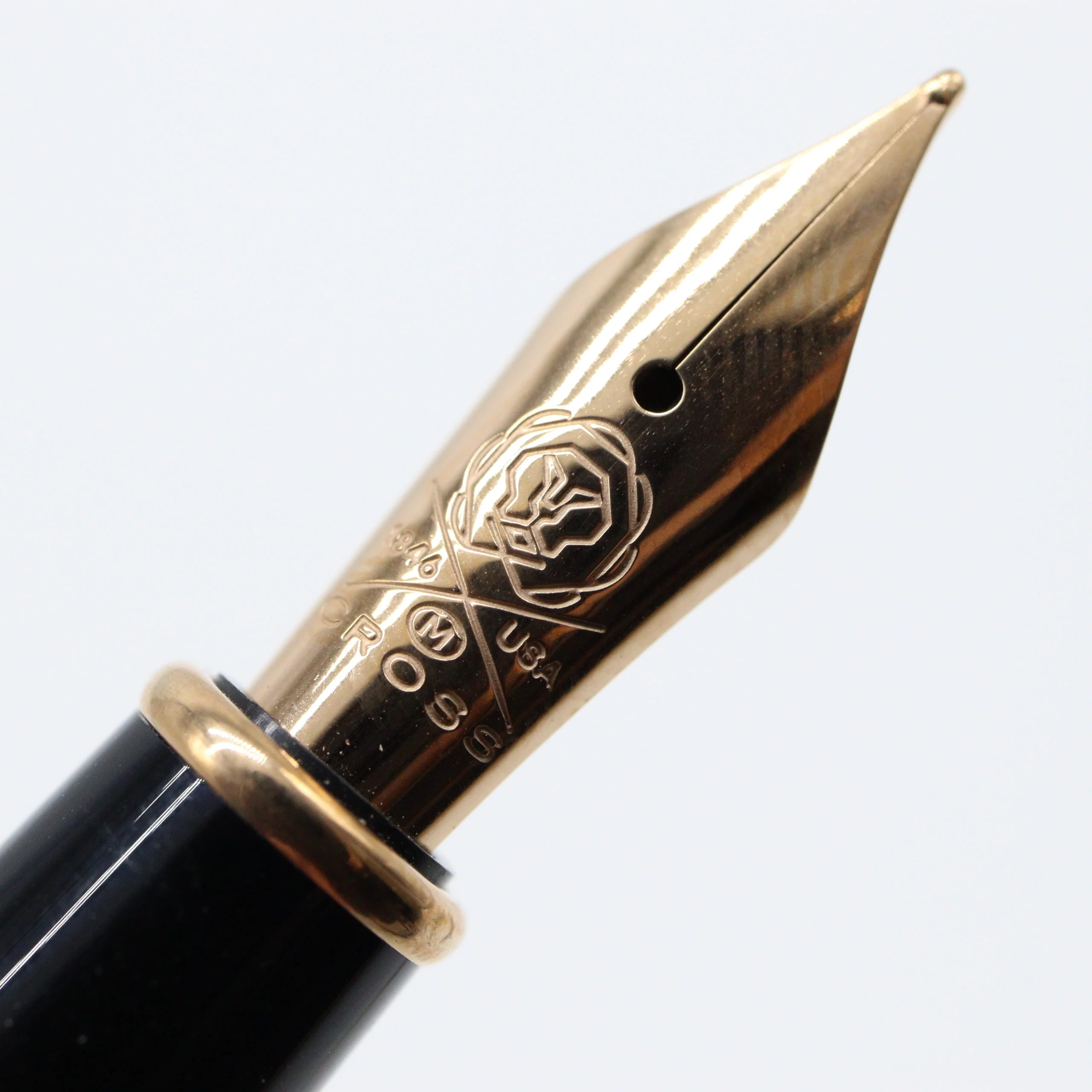 CROSS CLASSIC CENTURY BRUSHED ROSE GOLD PVD FOUNTAIN PEN - Image 6