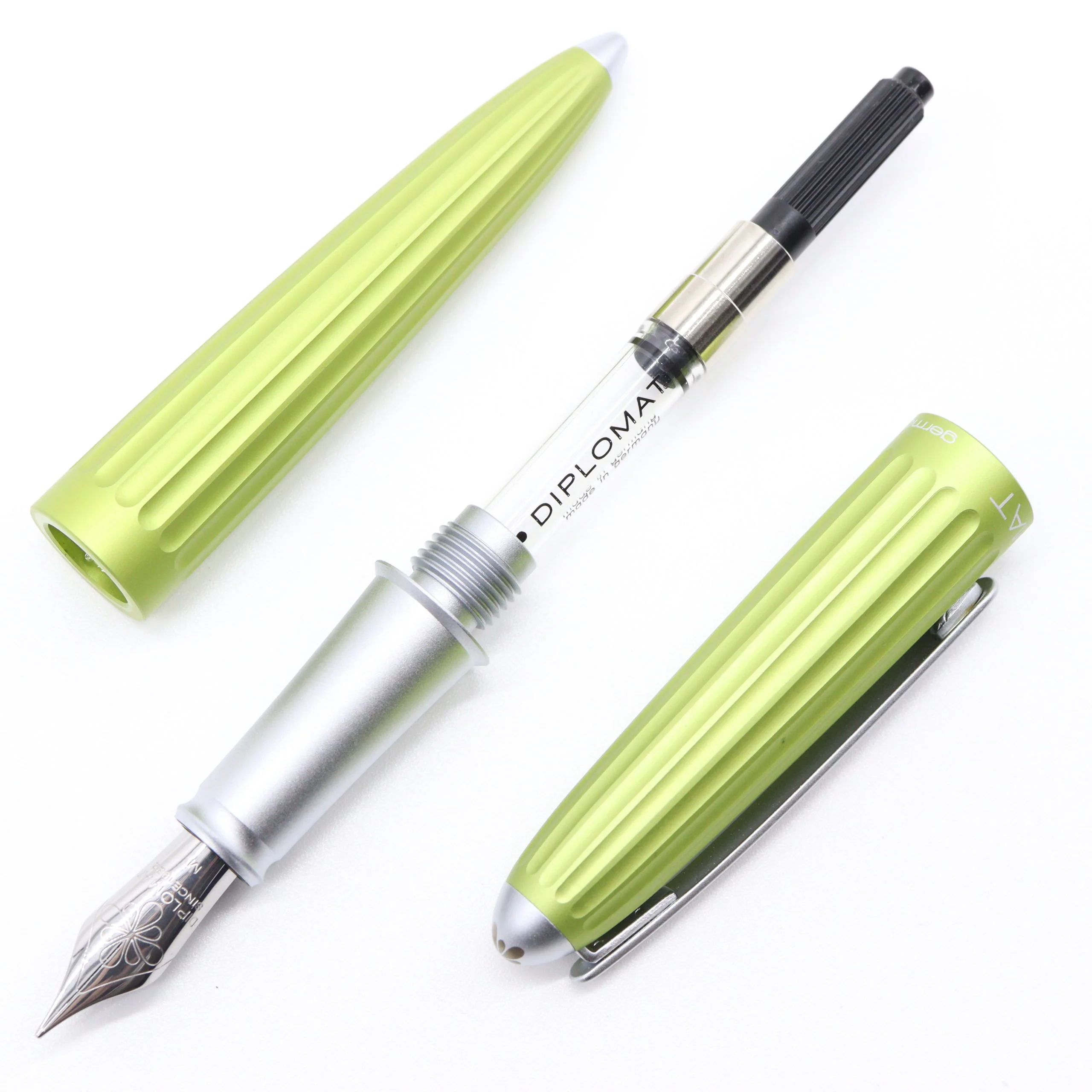 Diplomat - Aero - Fountain Pen - Citrus Chrome - Image 6