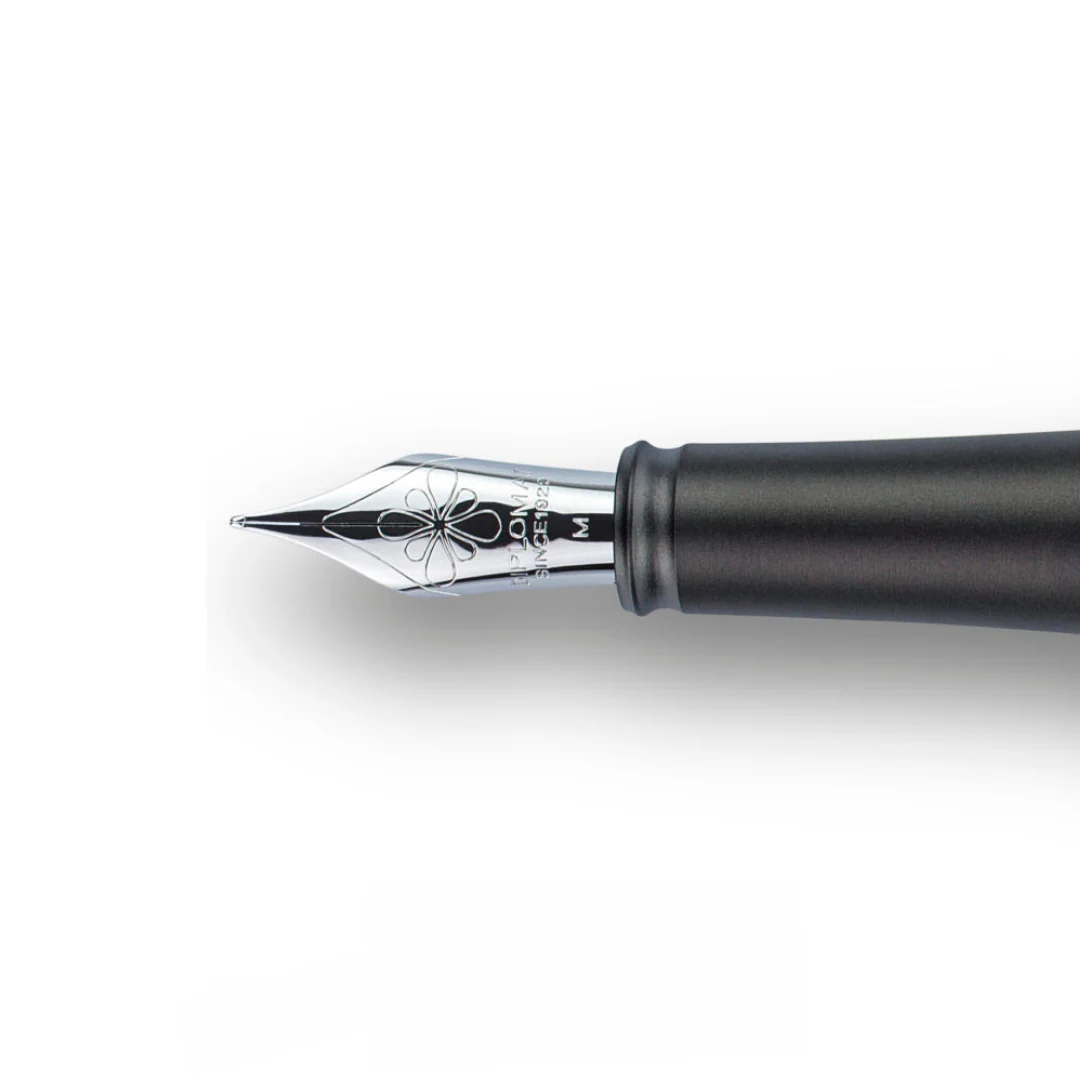 Diplomat - Aero - Fountain Pen - Grey - Image 2