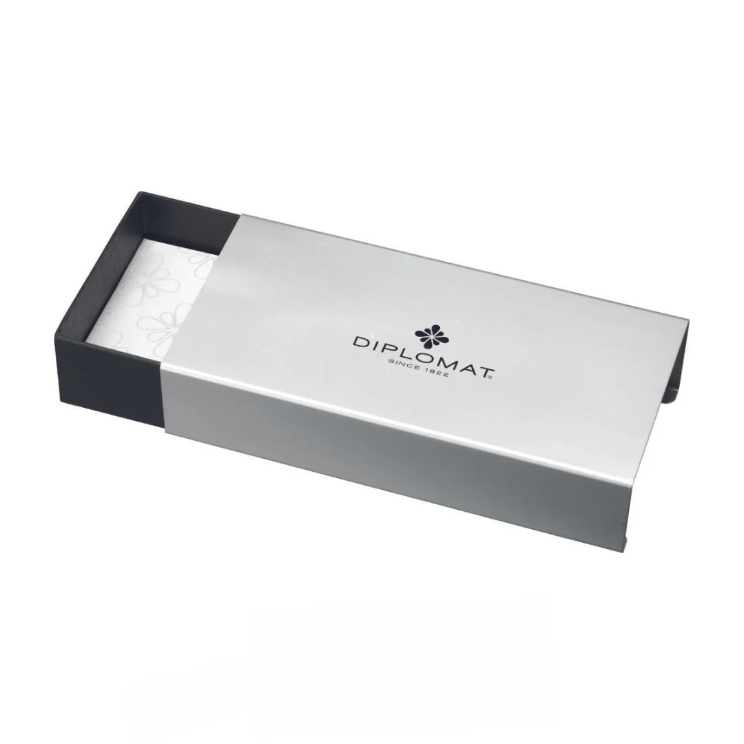 Diplomat - Aero - Fountain Pen - Grey - Image 4