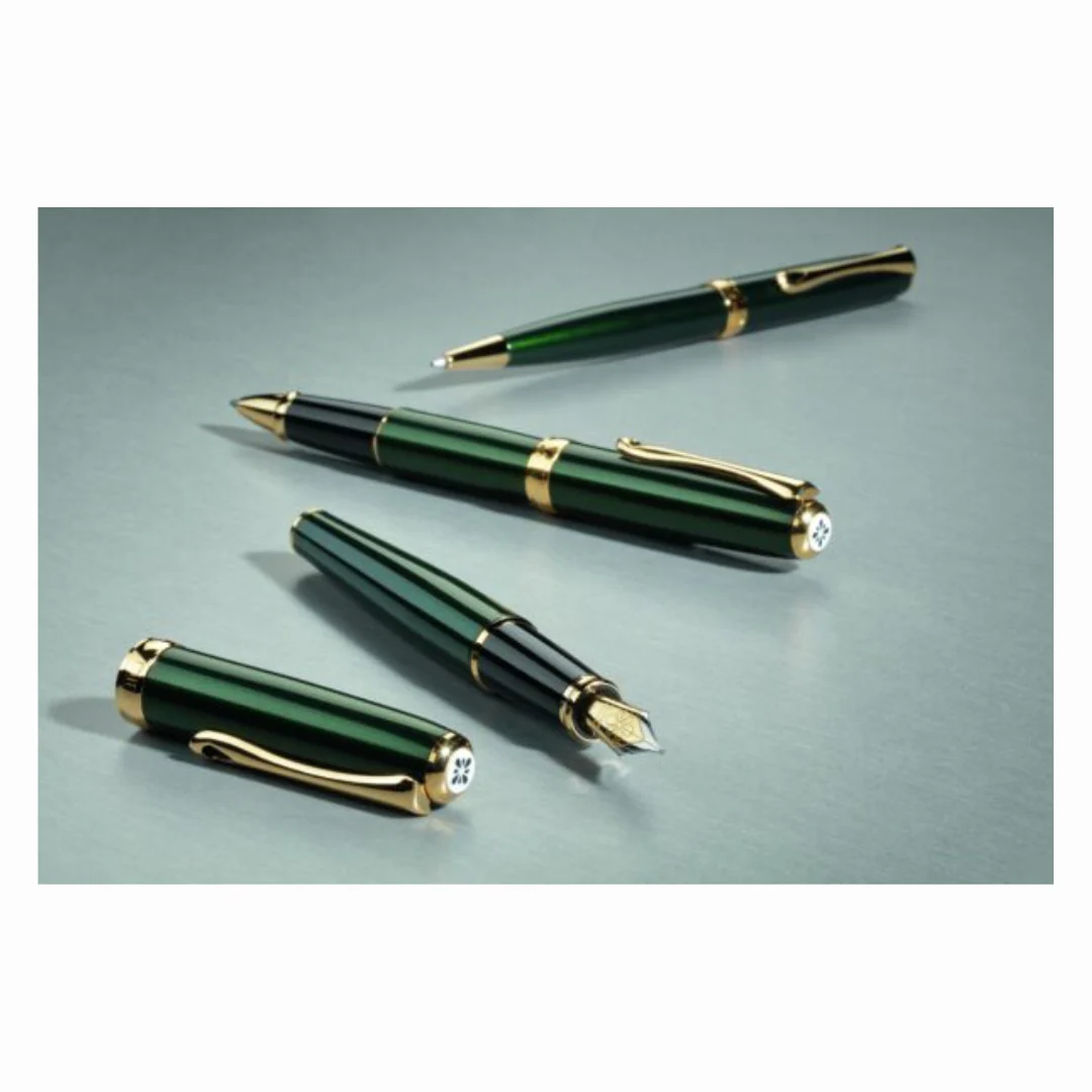 Diplomat - Excellence A2 Ballpoint Pen - Evergreen Gold - Image 3
