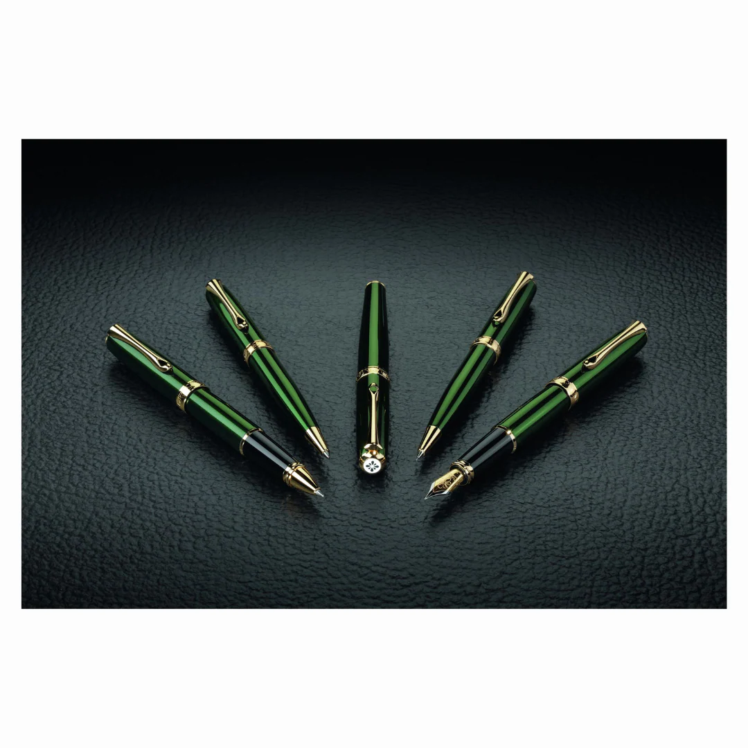 Diplomat - Excellence A2 Ballpoint Pen - Evergreen Gold - Image 4