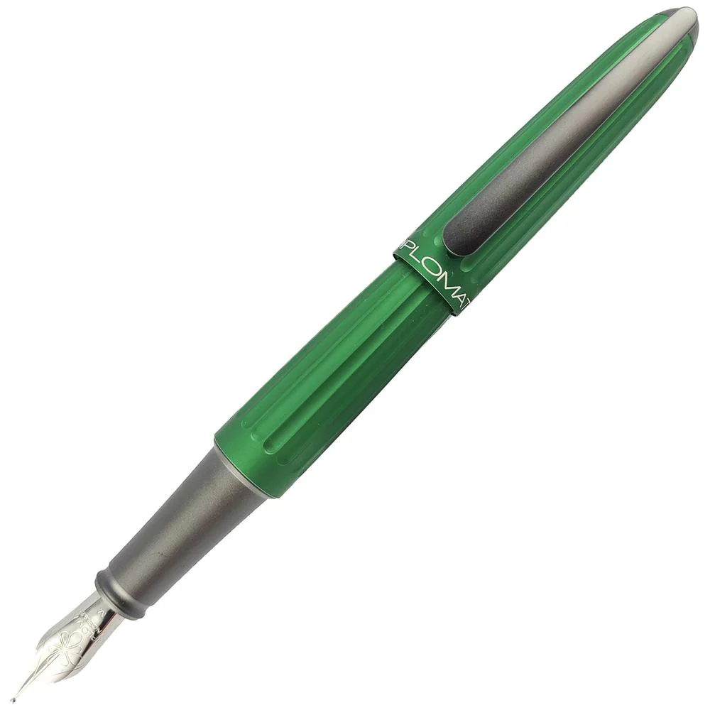 Diplomat - Fountain Pen - Green - Image 4