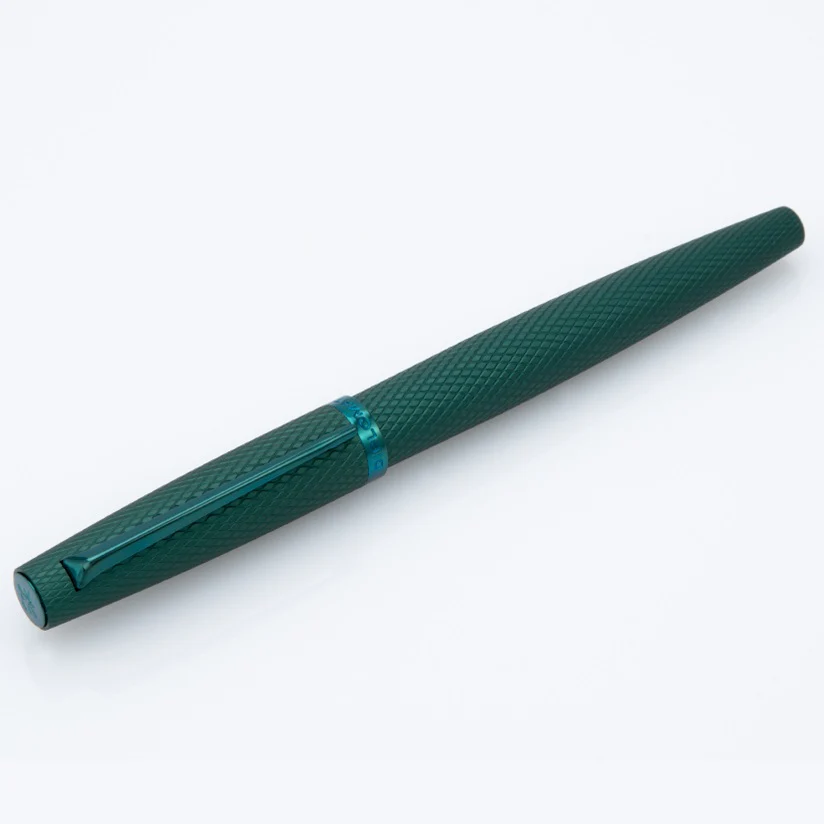 Diplomat - Viper Guilloche Fountain Pen - Emerald Green
