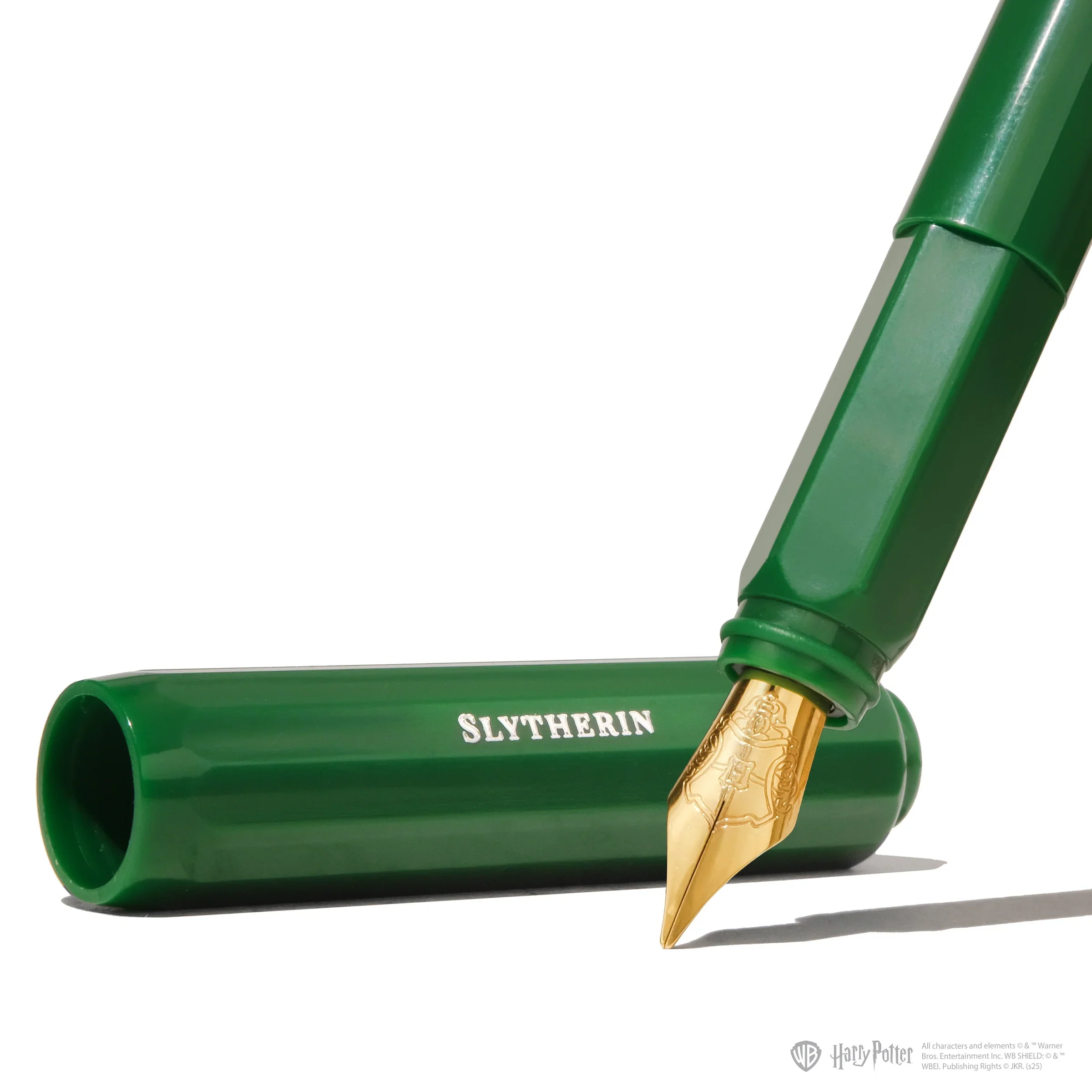 Ferris Wheel Press - Harry Potter Carousel Fountain Pen & Ink Set - Slytherin (Limited Edition) - Image 3
