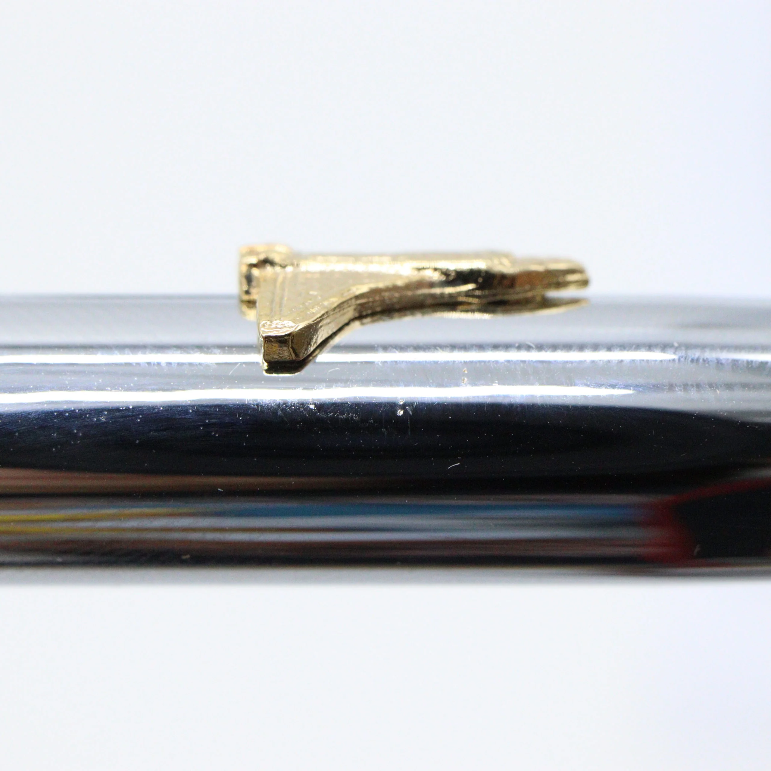 Fisher Space Pen – Bullet – Silver Chrome with Gold Shuttle Emblem - Image 9
