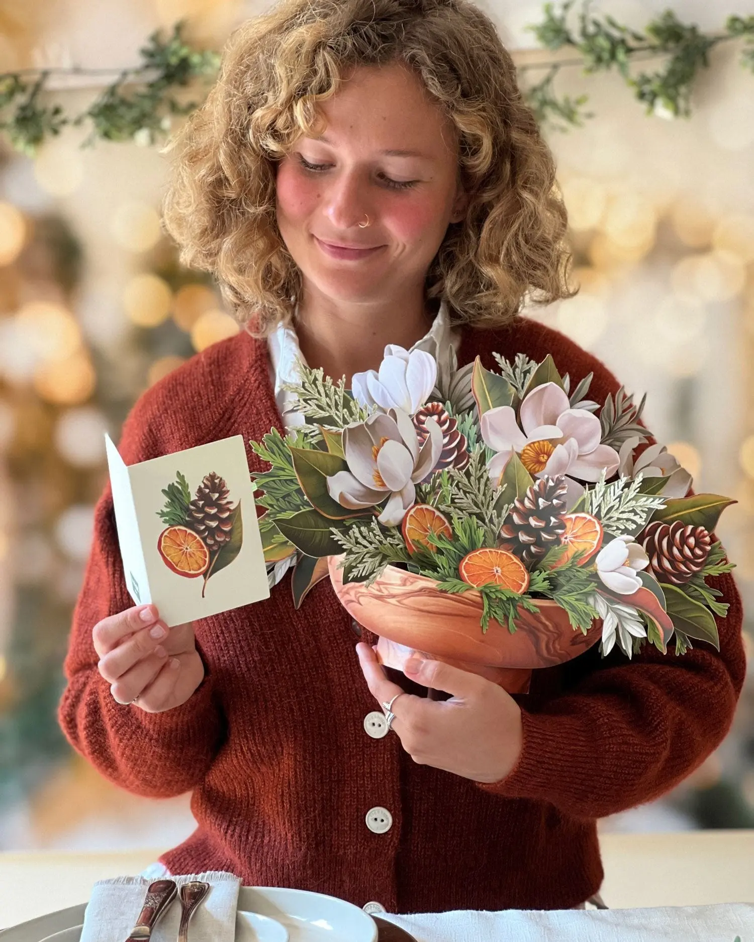 Fresh Cut Paper - Life Sized Pop-Up Flower Bouquet with Note Card - Winter Magnolia - Image 2