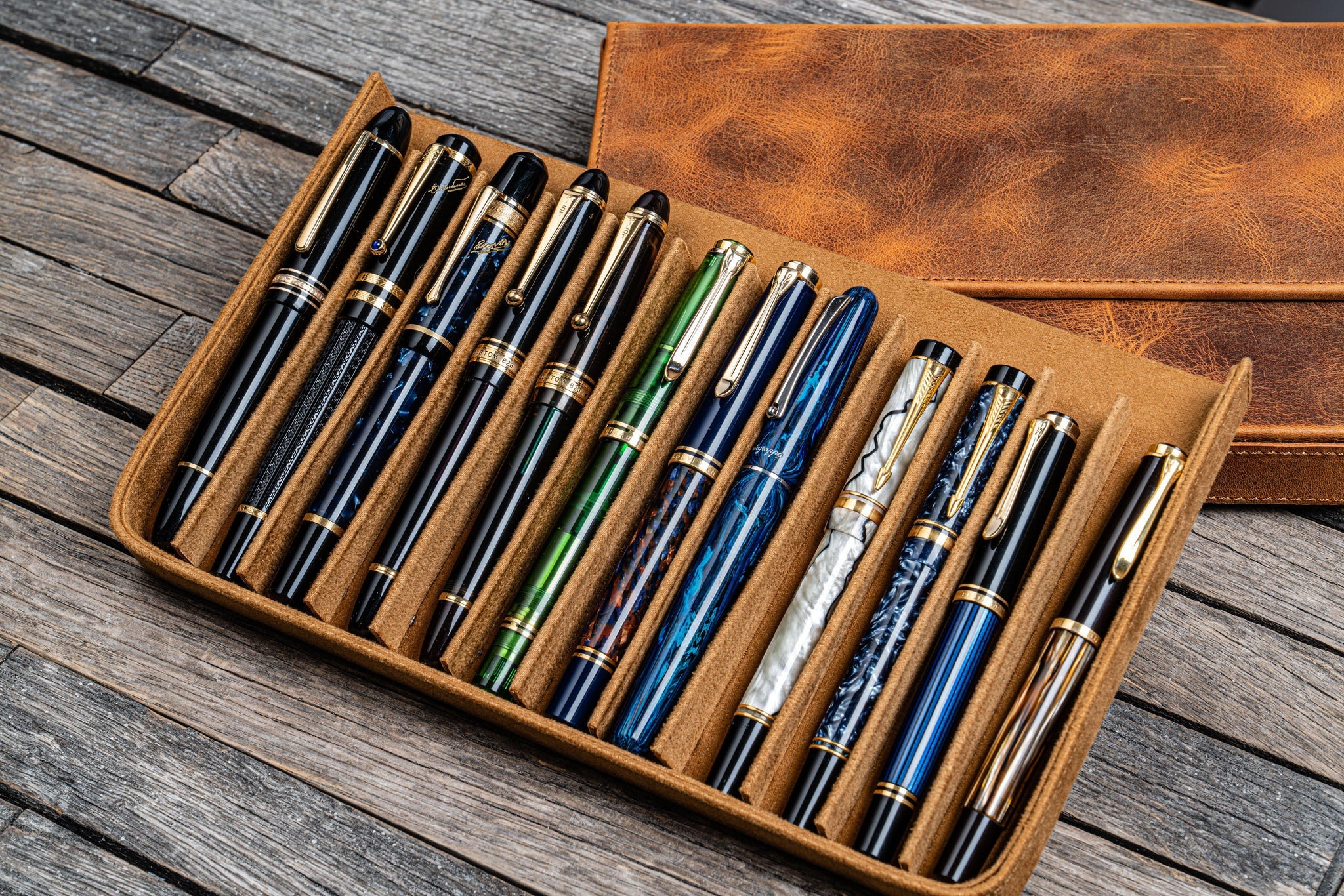 Galen Leather - Leather Magnum Opus 12 Slots Hard Pen Case with Removable Pen Tray - Crazy Horse Brown - Image 4