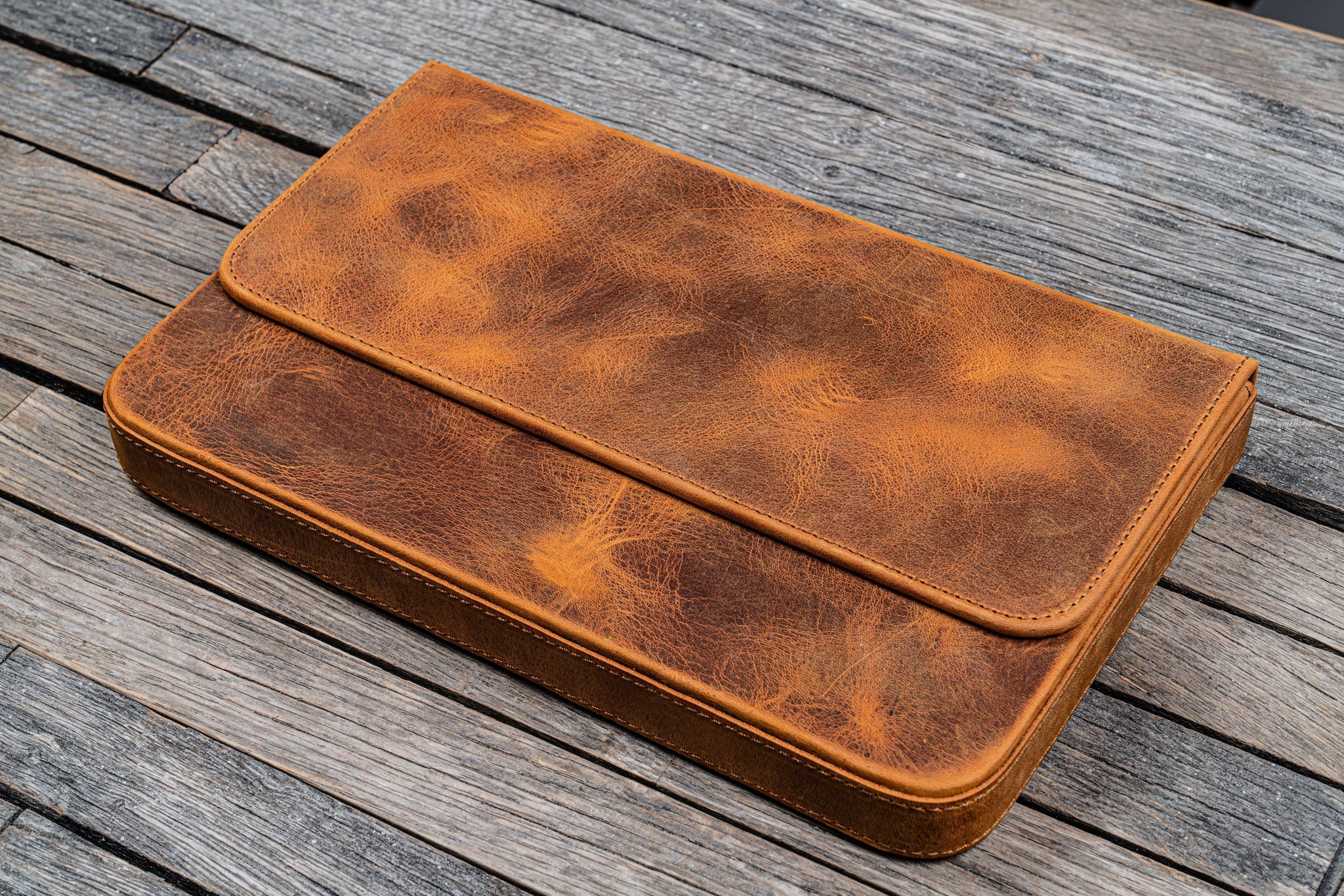 Galen Leather - Leather Magnum Opus 12 Slots Hard Pen Case with Removable Pen Tray - Crazy Horse Brown - Image 5