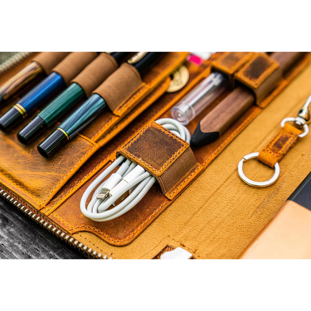 Galen Leather - Leather Zippered A5 Leuchtturm 1917 Notebook Folio - Crazy Horse Brown - Image 10