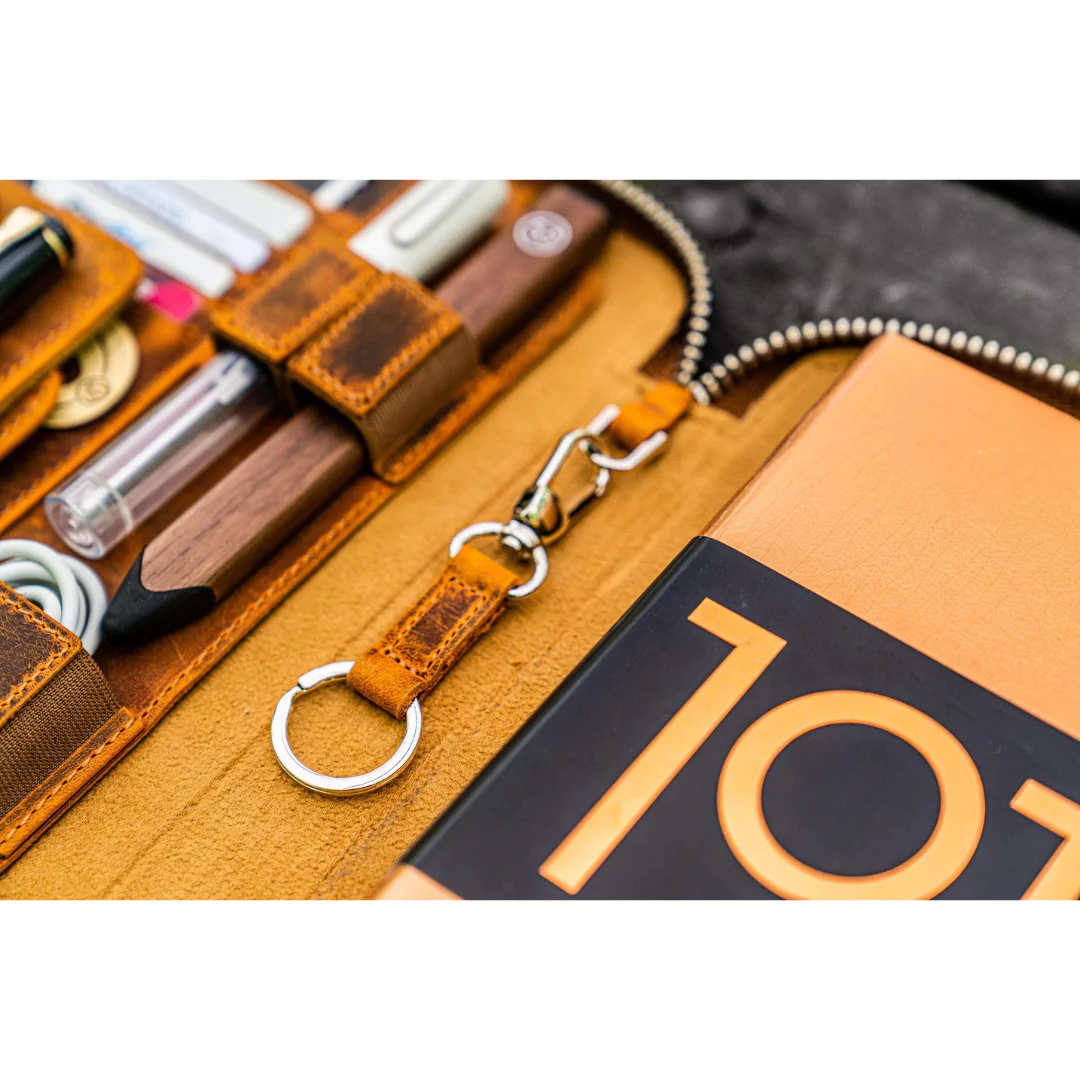 Galen Leather - Leather Zippered A5 Leuchtturm 1917 Notebook Folio - Crazy Horse Brown - Image 11