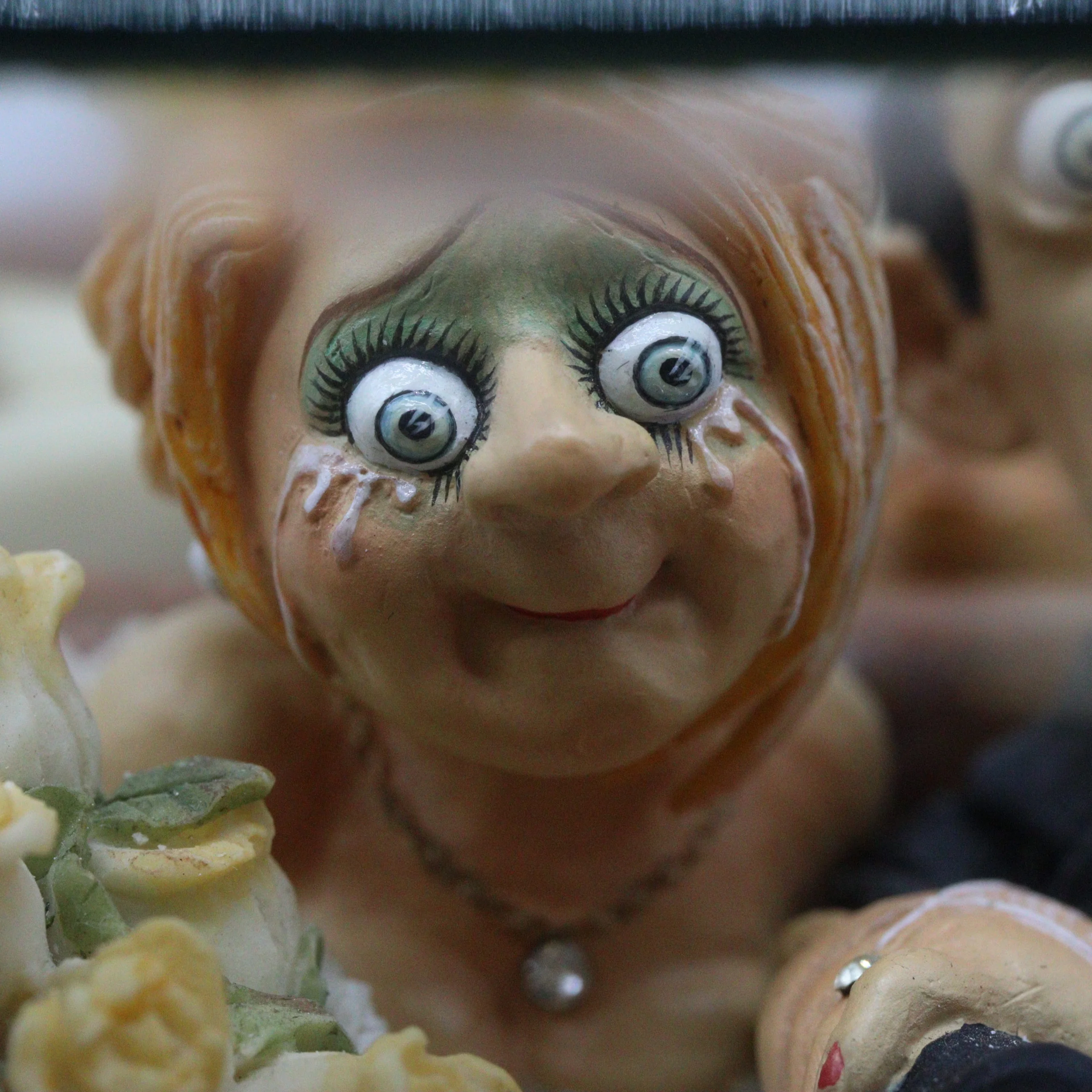 Guillermo Forchino – Comic Art Figurine – “Just Married” - Image 12