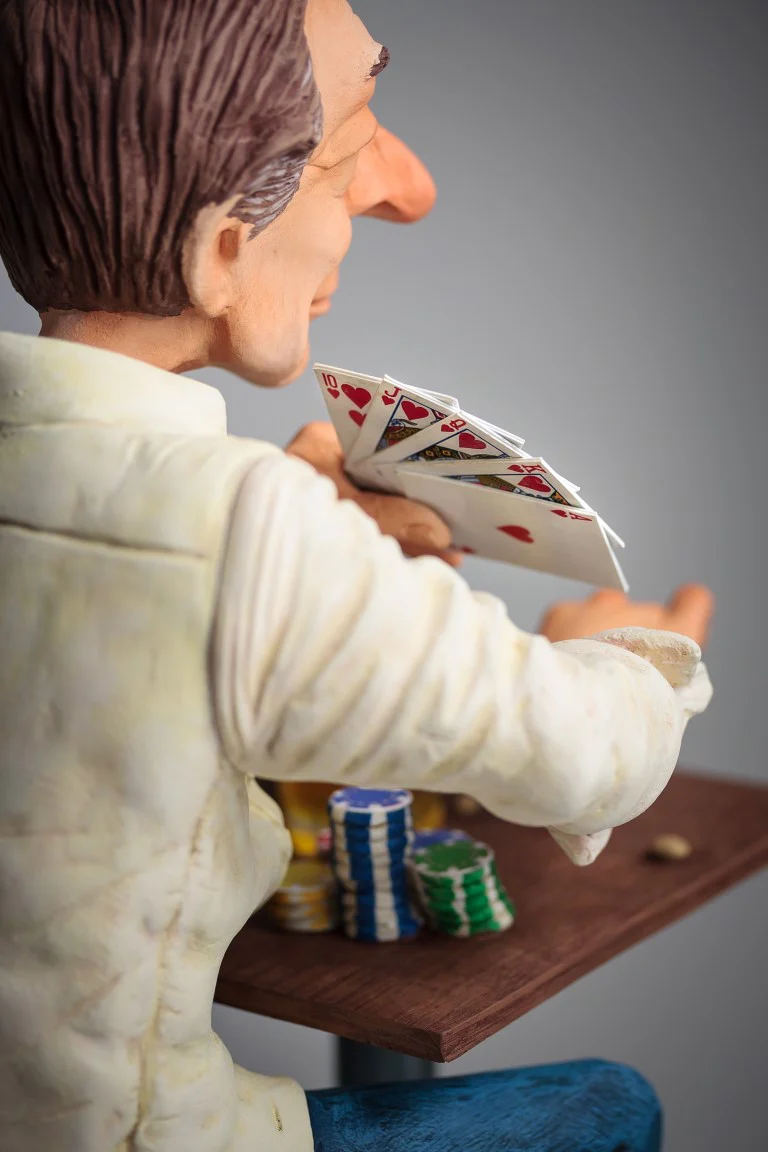 Guillermo Forchino - Comic Art Figurine - "Mr. Poker Face" - Image 3