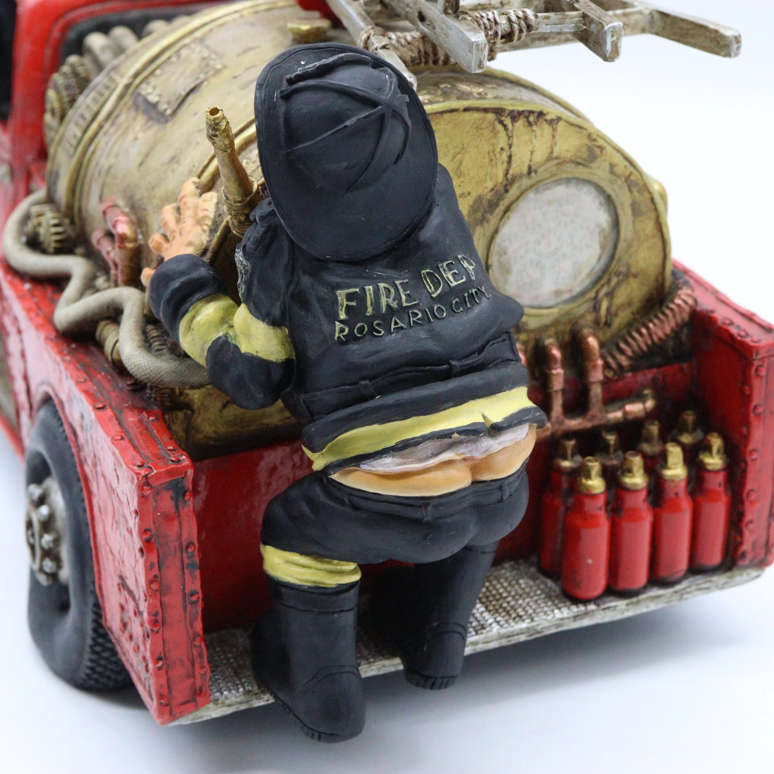 Guillermo Forchino – Comic Art Figurine – “The Fire Engine” - Image 14
