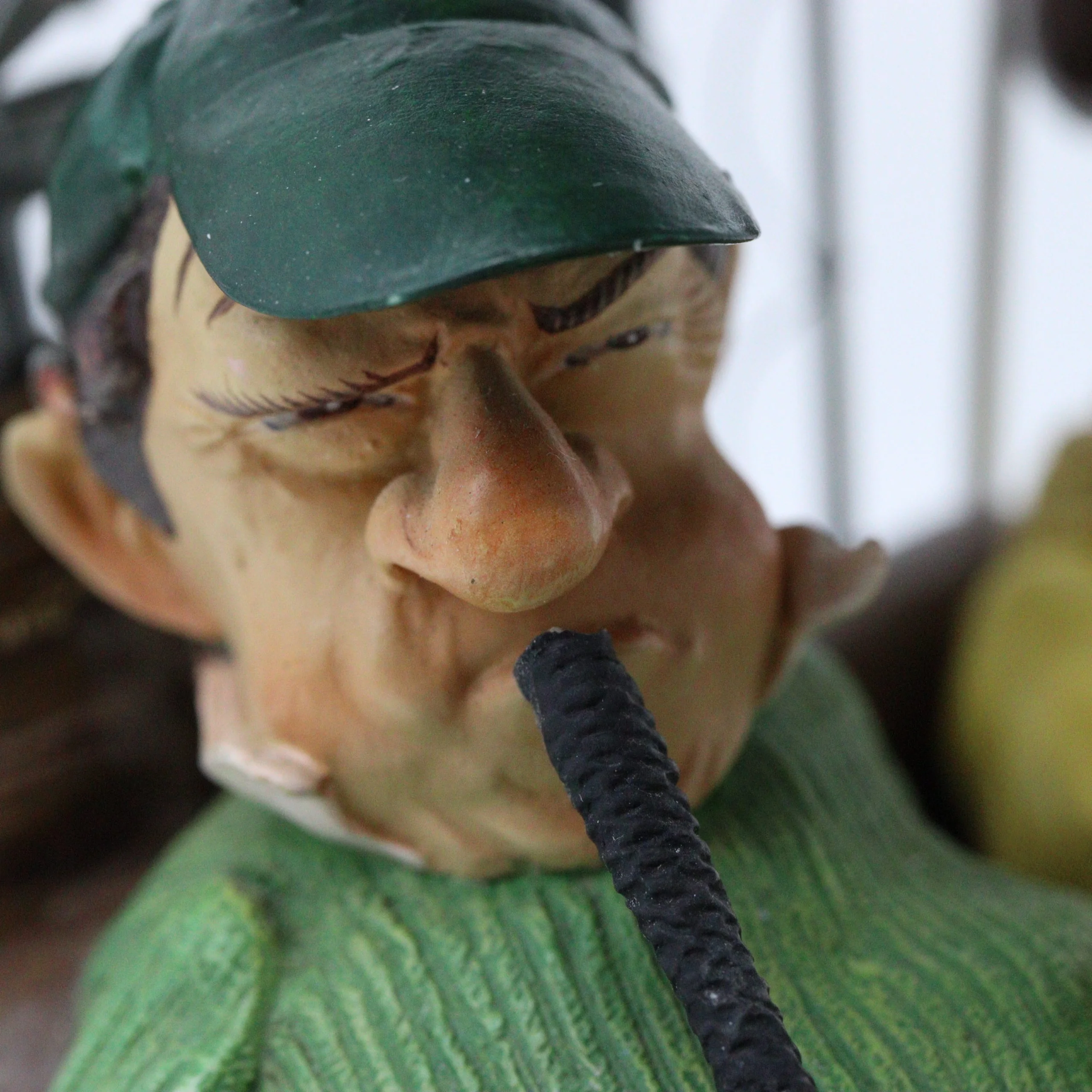 Guillermo Forchino – Comic Art Figurine – “The Next Hole" - Green - Image 11