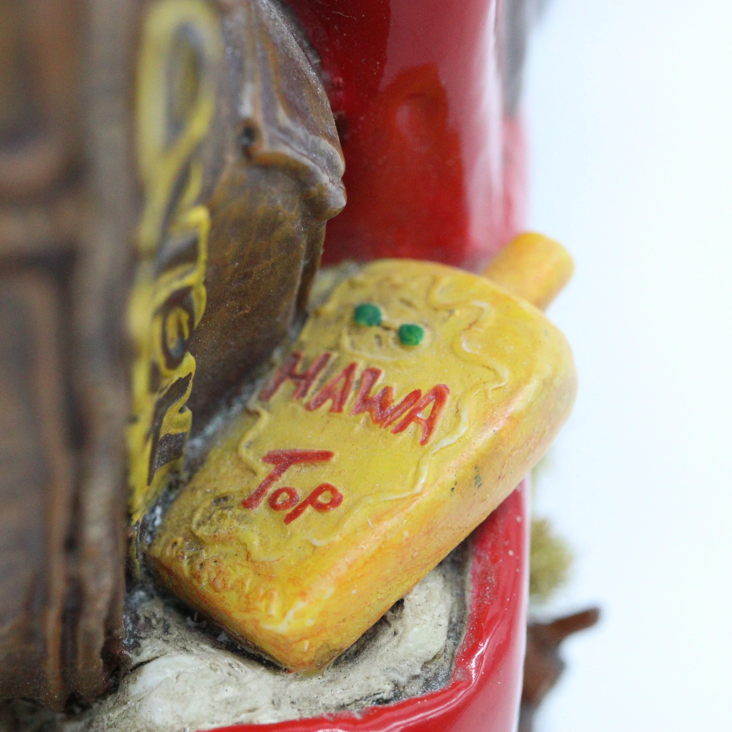 Guillermo Forchino – Comic Art Figurine – “The Next Hole" - Red - Image 34