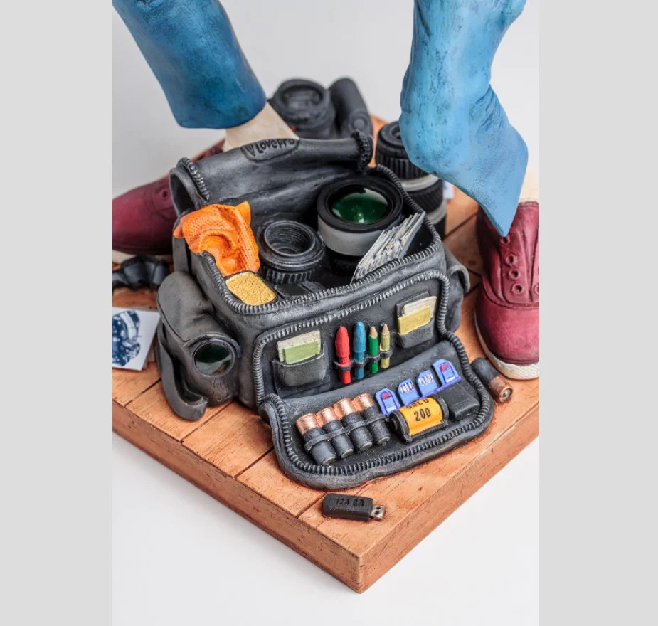 Guillermo Forchino – Comic Art Figurine – “The Photographer” - Image 4