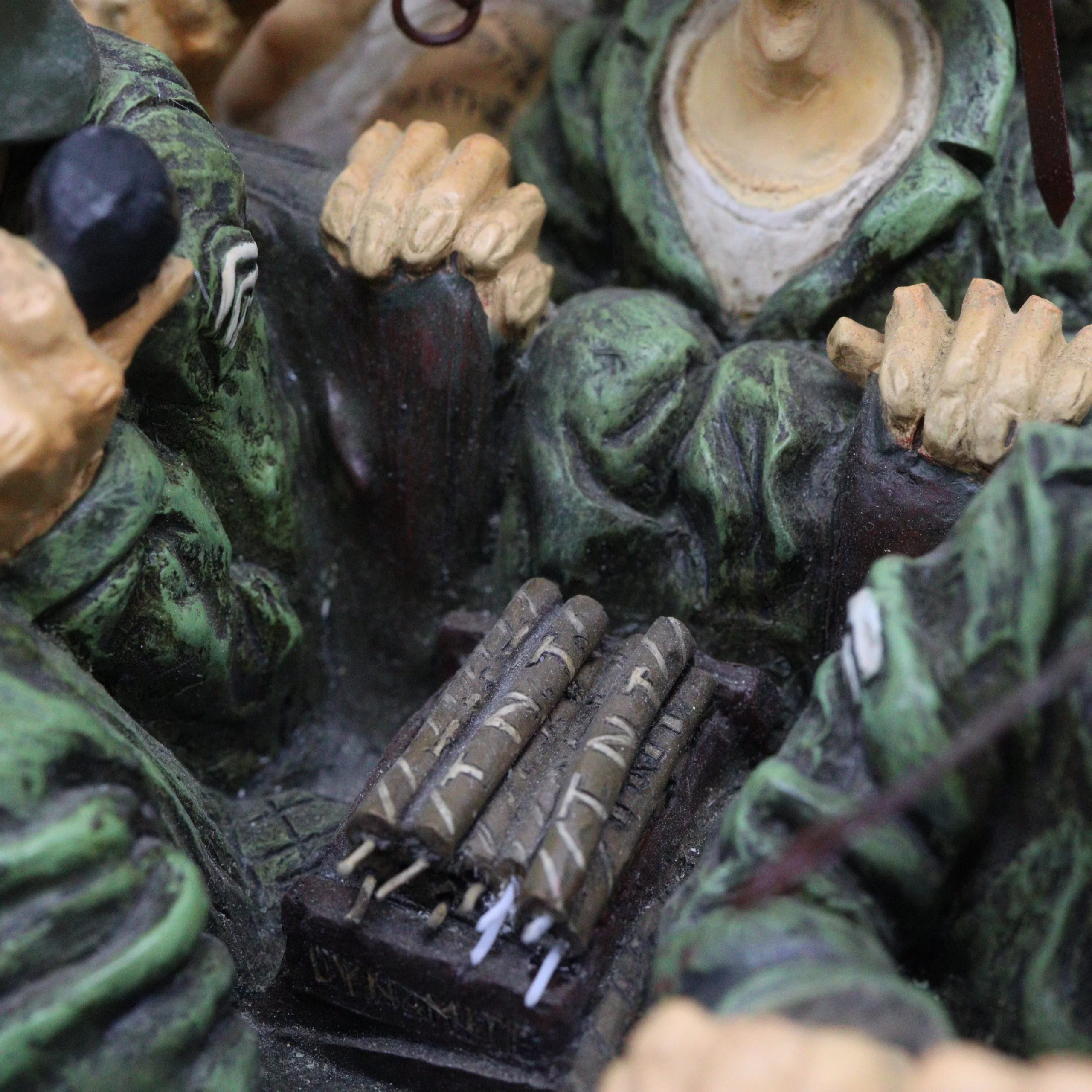 Guillermo Forchino – Comic Art Figurine – “Tour of Duty" - Image 10
