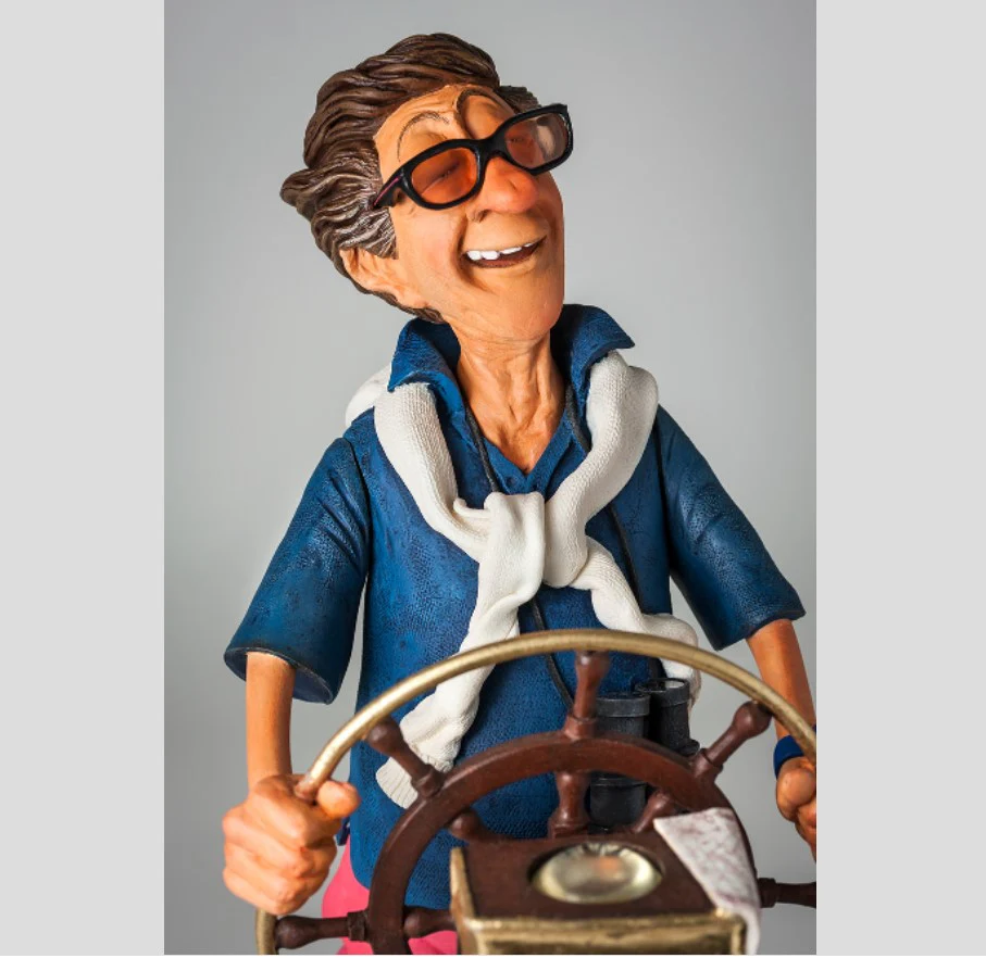 Guillermo Forchino – Large Comic Art Figurine – “The Weekend Captain” - Image 4