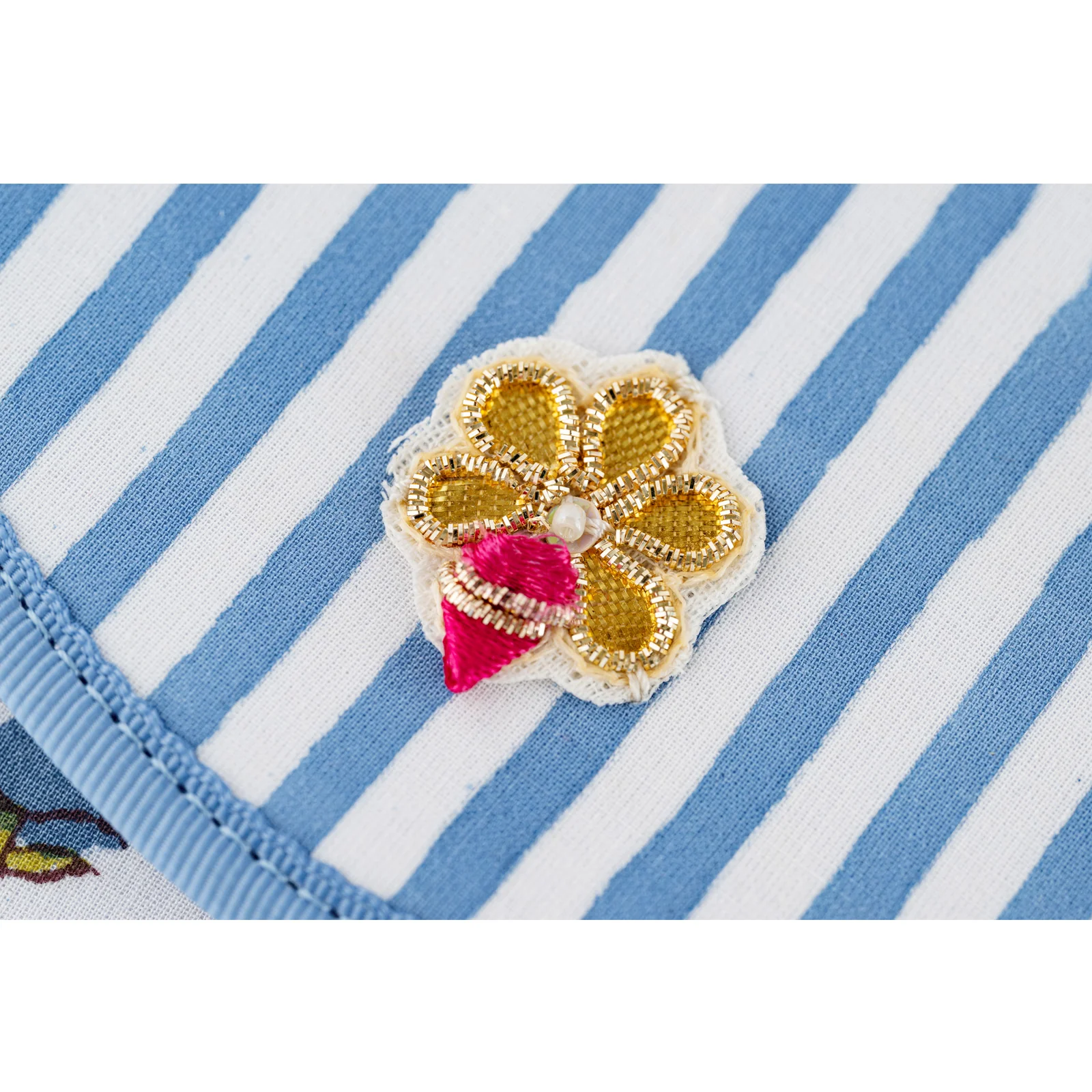 Hobonichi Techo 2025 - A6 Cover Only - Phoolon (Small Flowers) - Image 8