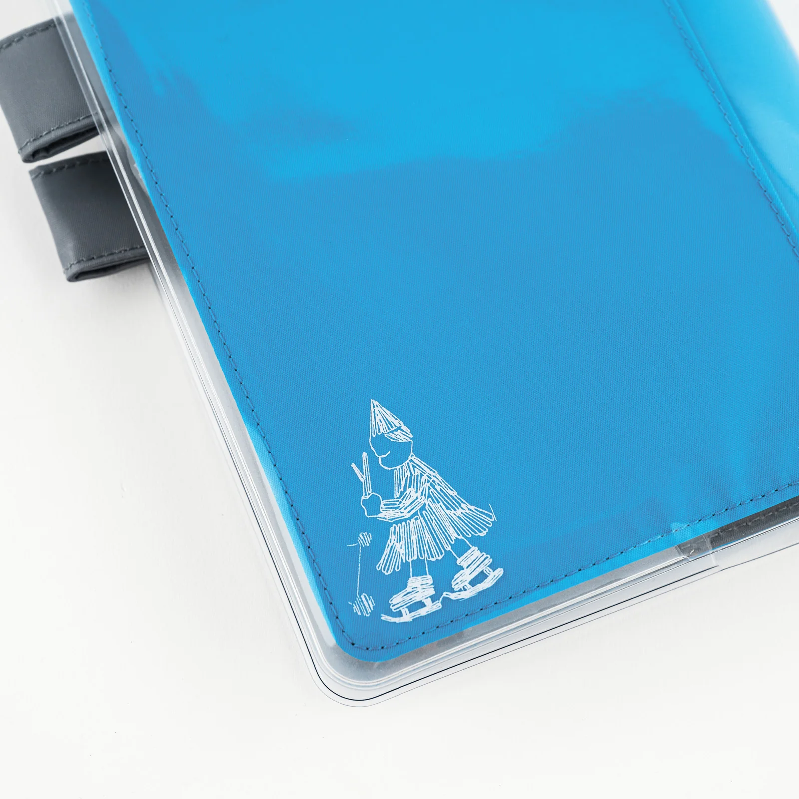 Hobonichi Techo 2025 – Clear Cover on Cover for A5 Size - iyo okumi: Beautiful Season - Image 4