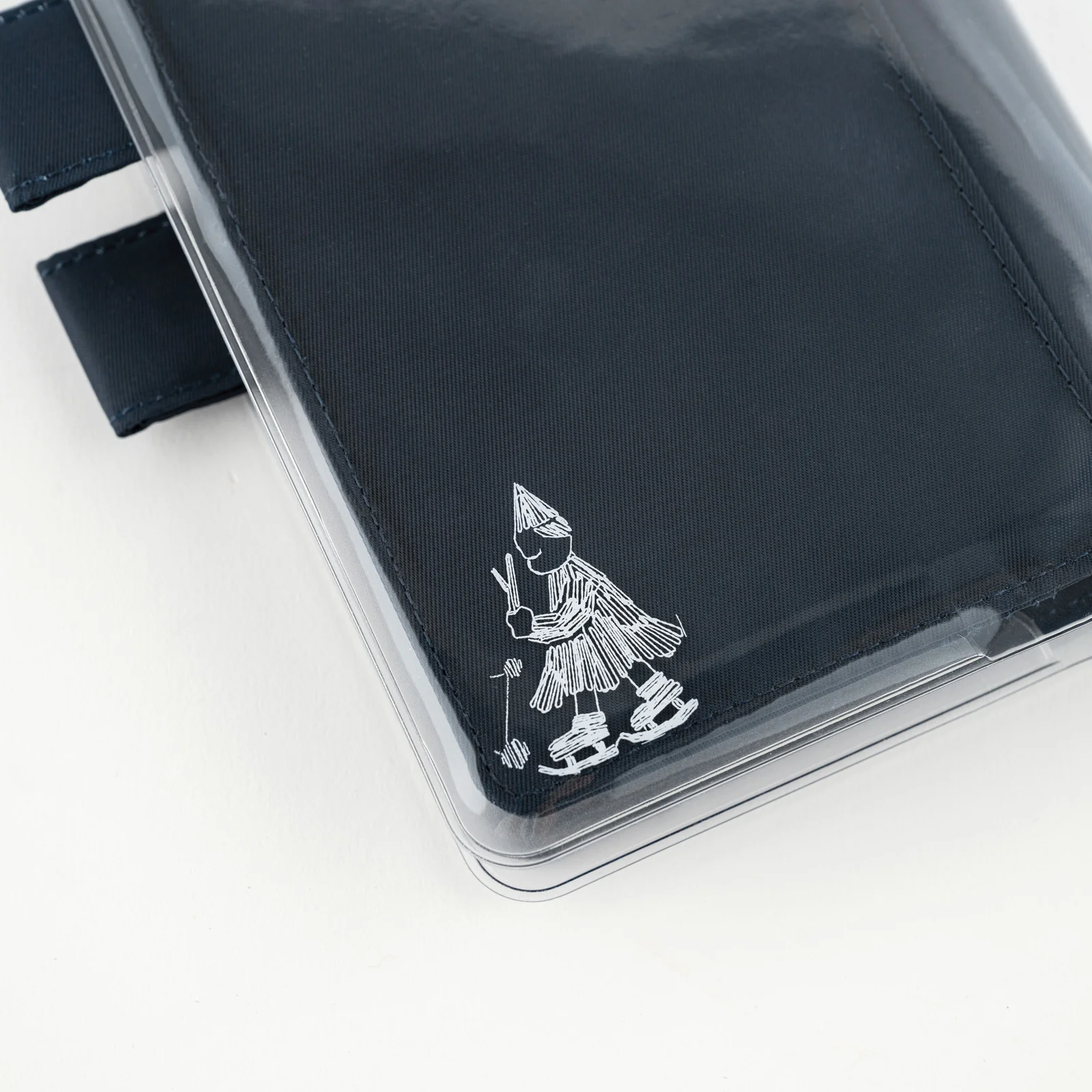 Hobonichi Techo 2025 – Clear Cover on Cover for A6 Size - iyo okumi: Beautiful Season - Image 5