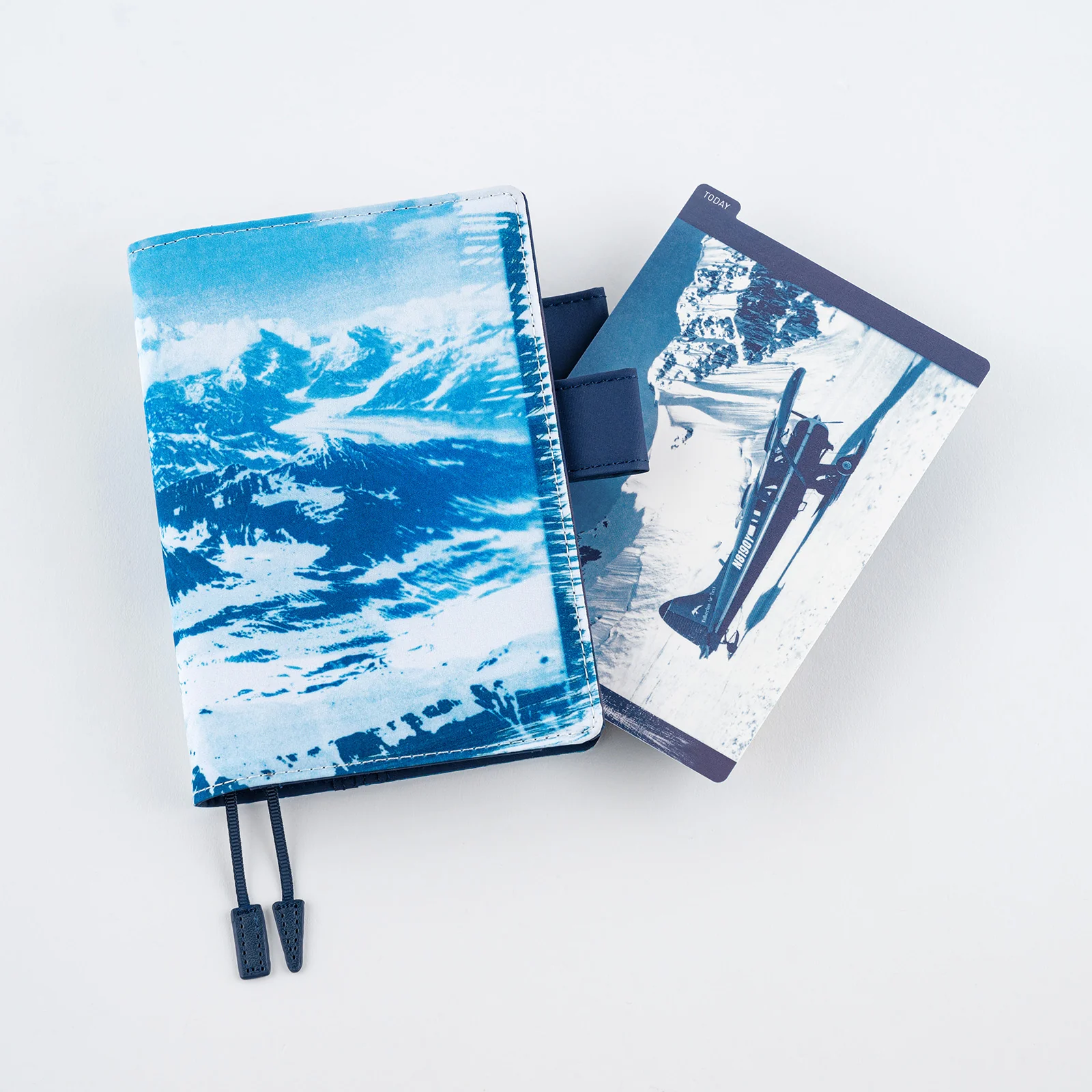 Hobonichi Techo 2025 - Pencil Board (A5 Cousin/A6 Original/Weeks) - Naoki Ishikawa: Denali in the Midnight Sun #2 - Image 6