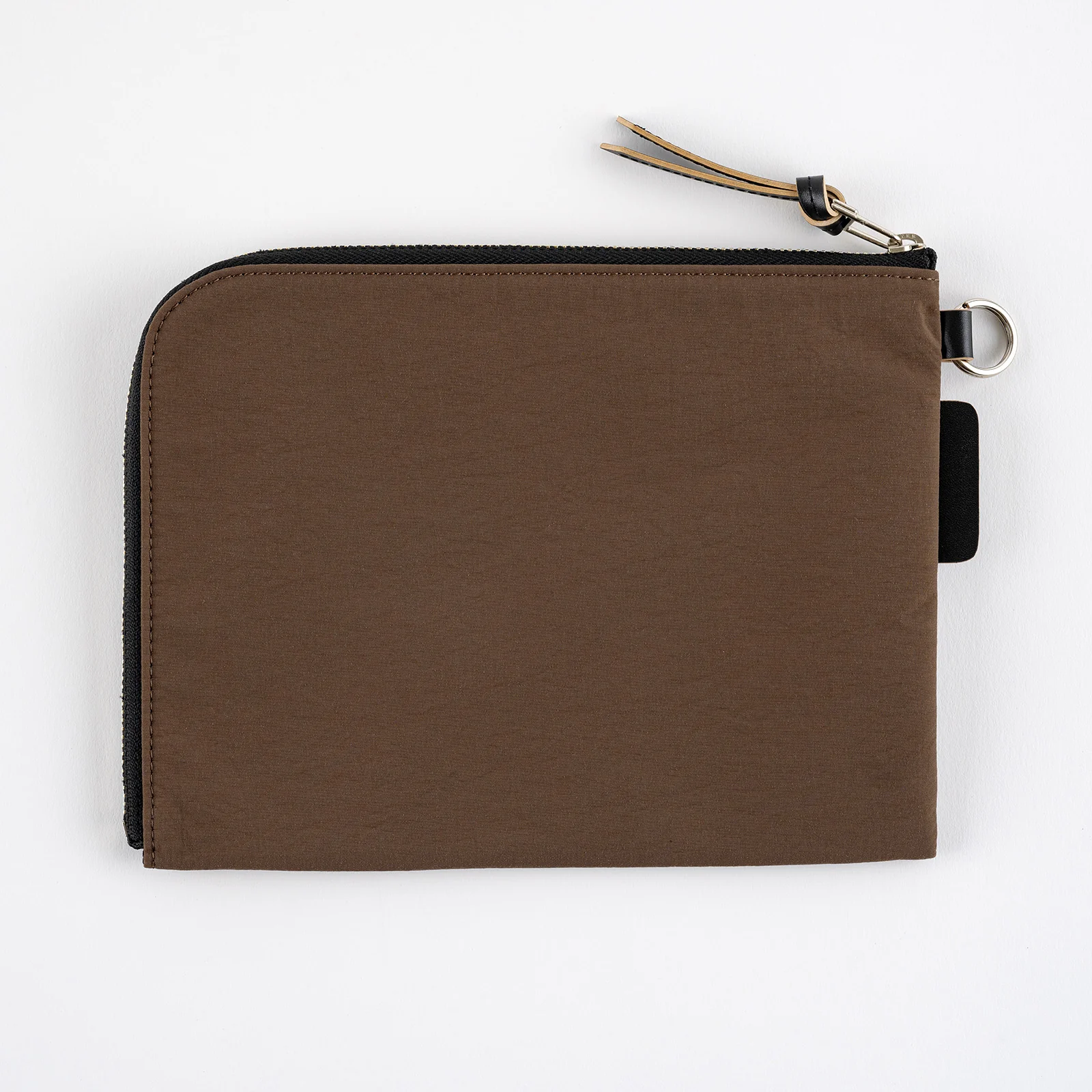 Hobonichi Techo 2025 - Tragen Flat Pouch - Brown (A5 Counsin/A6 Original) - Image 4