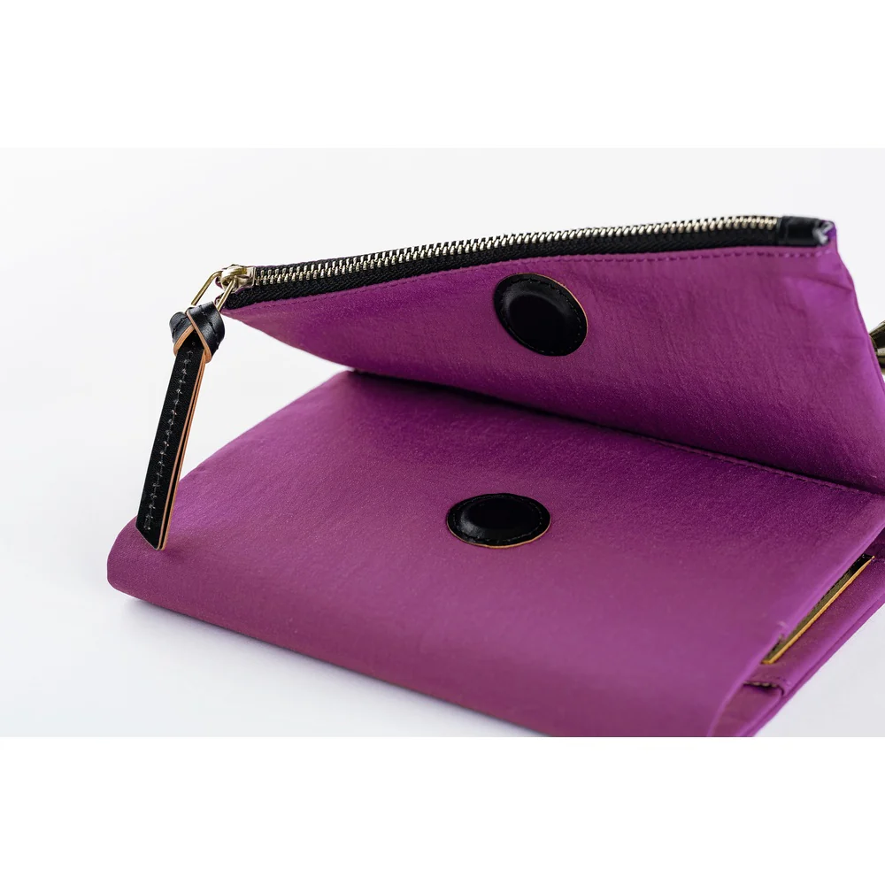 Hobonichi Techo 2026 - A6 Cover Only - Tragen: Purple - Image 7