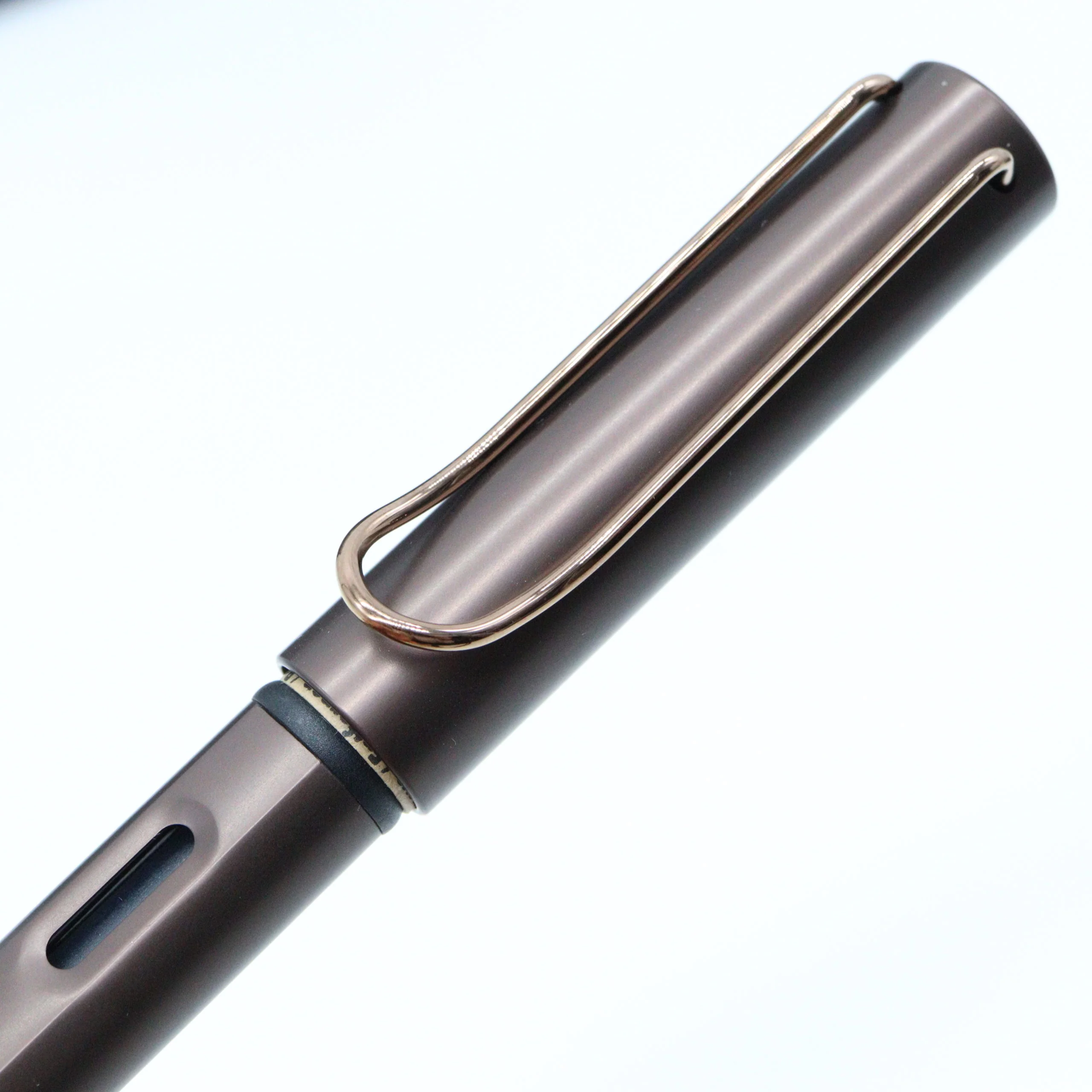 LAMY – Notebook Gift Set with Maroon LX Special Edition Fountain Pen - Image 2