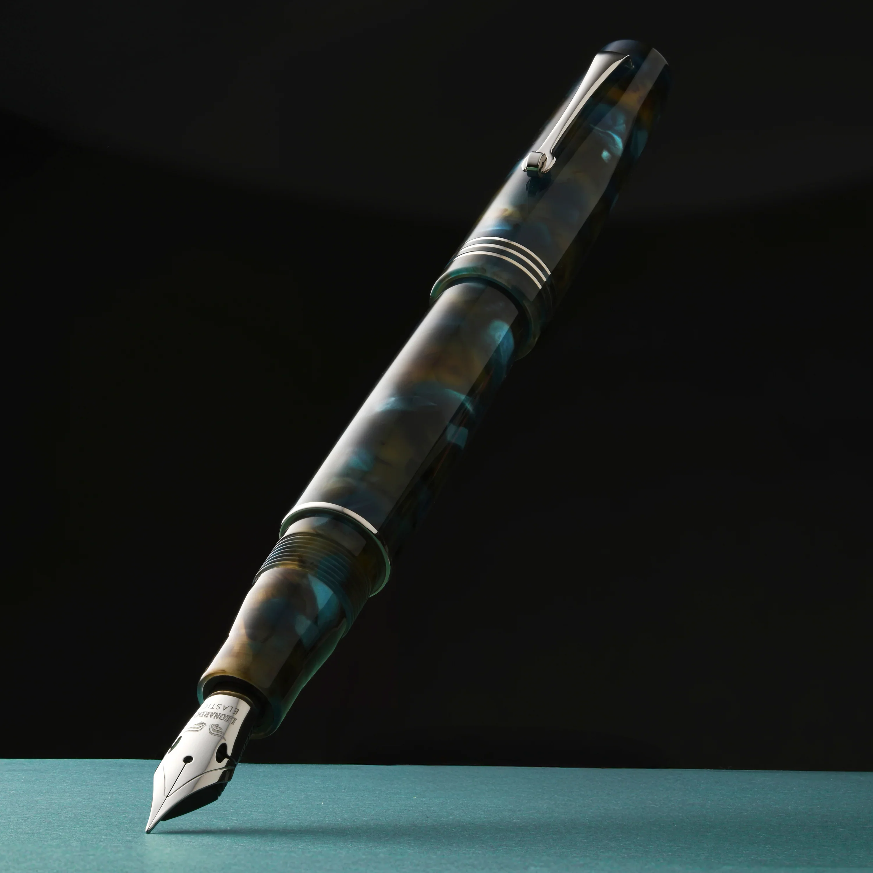 Leonardo Pen - Momento Zero Fountain Pen - Pausilya (Silver Trims) - Image 2