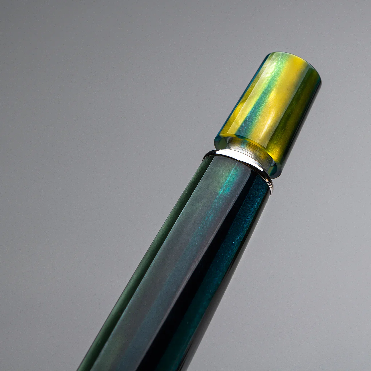 Leonardo Pen - Momento Zero Grande 2.0 Fountain Pen - Baobab Silver Trim - Image 3