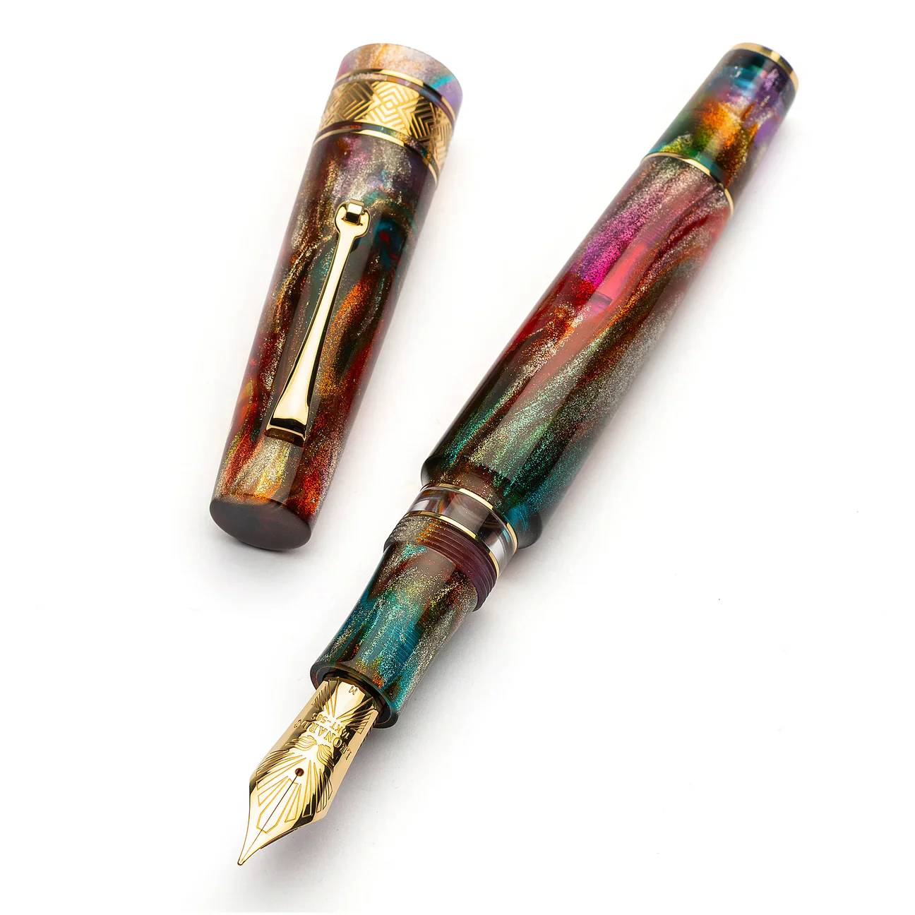 Leonardo Pen - Supernova Primary Manipulation 5 #8 Size 14k Gold Nib – Gold Trim - Red Ebonite Feed
