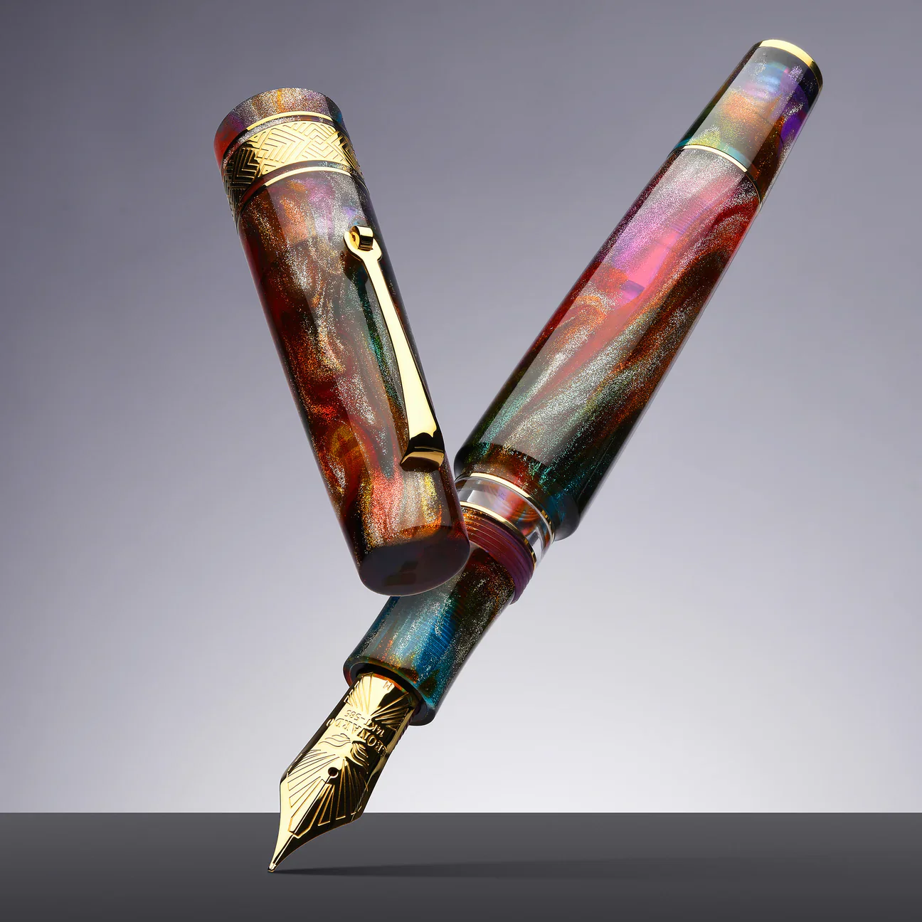 Leonardo Pen - Supernova Primary Manipulation 5 #8 Size 14k Gold Nib – Gold Trim - Red Ebonite Feed - Image 6