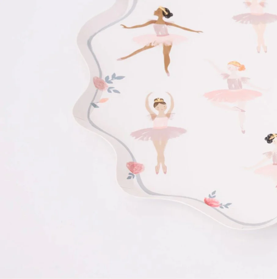 MERI MERI - Ballerina Party Paper Plates - Pack of 8 - Image 4