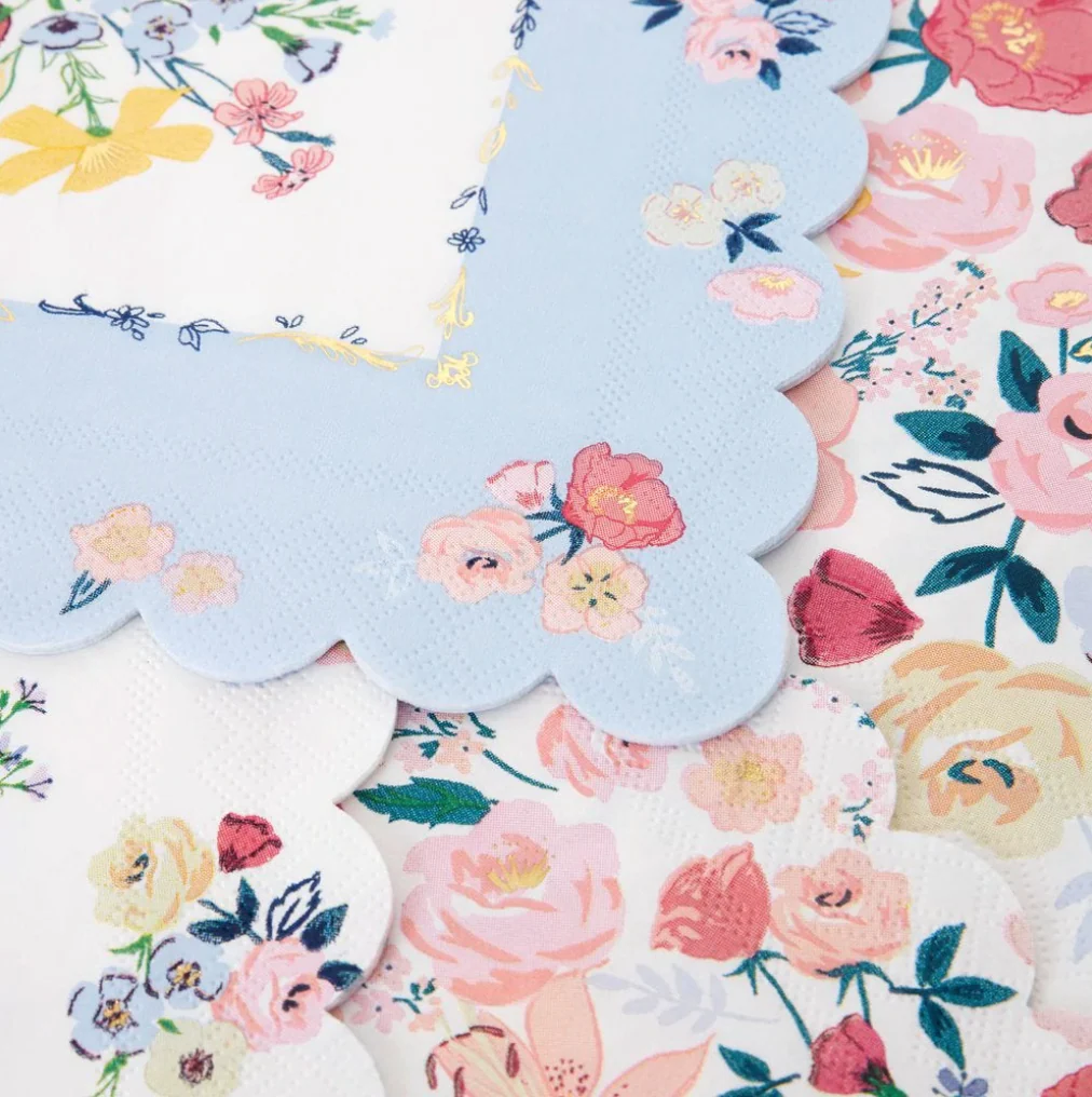 MERI MERI - English Garden Small Paper Napkins - Pack of 16 - Image 3