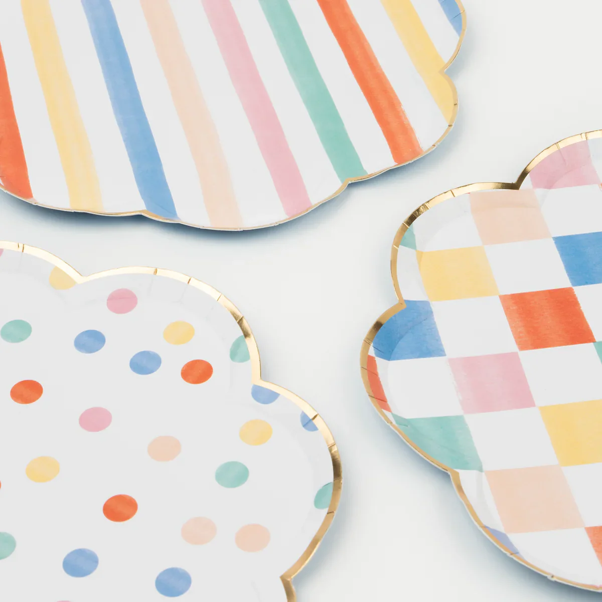 MERI MERI - Colourful Pattern Large Paper Plates - Pack of 8 - Image 2