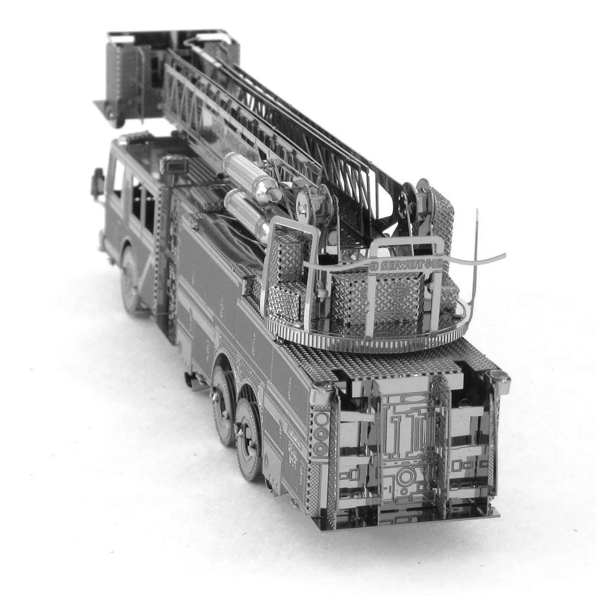 Metal Earth - 3D Steel Model Kit - Fire Engine Truck - Image 4