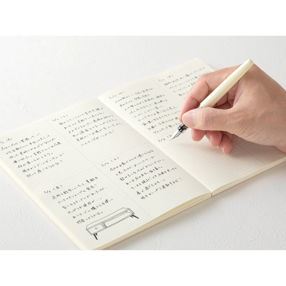 MIDORI - MD Notebook Journal | A5 Grid - Image 5
