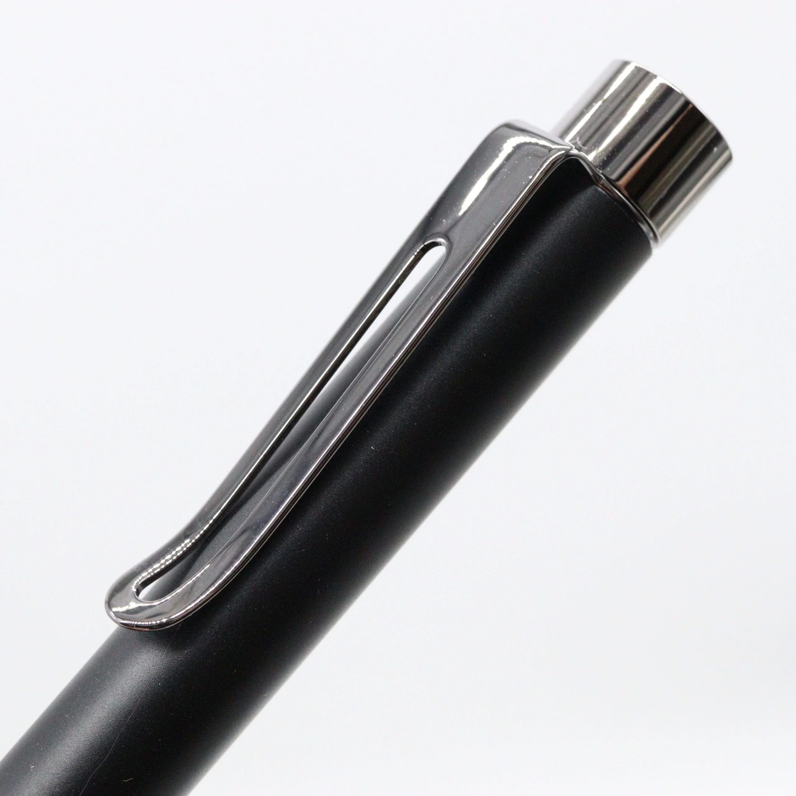 Monteverde USA: Ritma Magnetic Clip - Ballpoint Pen - Black - Image 3