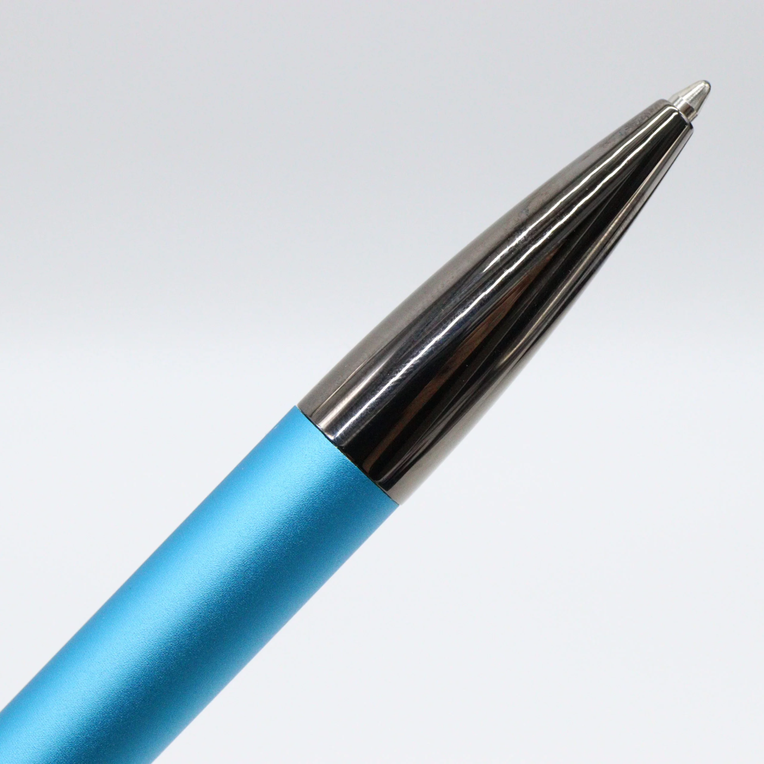 Monteverde USA - Ritma Magnetic Clip - Ballpoint Pen - Turquoise - Image 3
