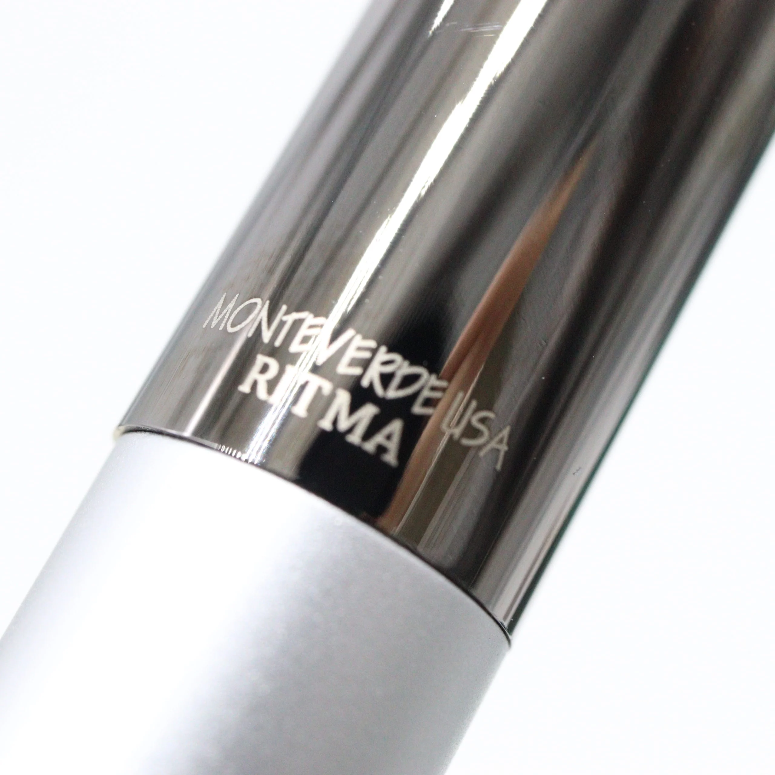 MONTEVERDE: RITMA MAGNETIC CLIP - ROLLERBALL PEN - SILVER - Image 6