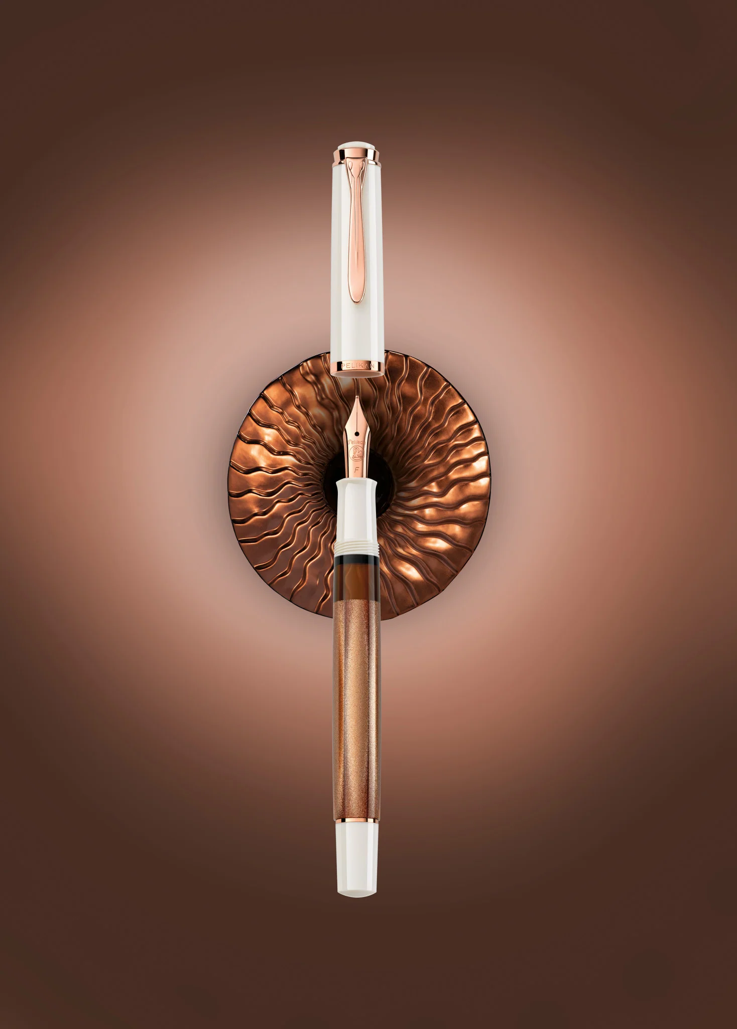 Pelikan - Classic M200 Fountain Pen - Copper Rose Gold (Special Edition) - Image 4