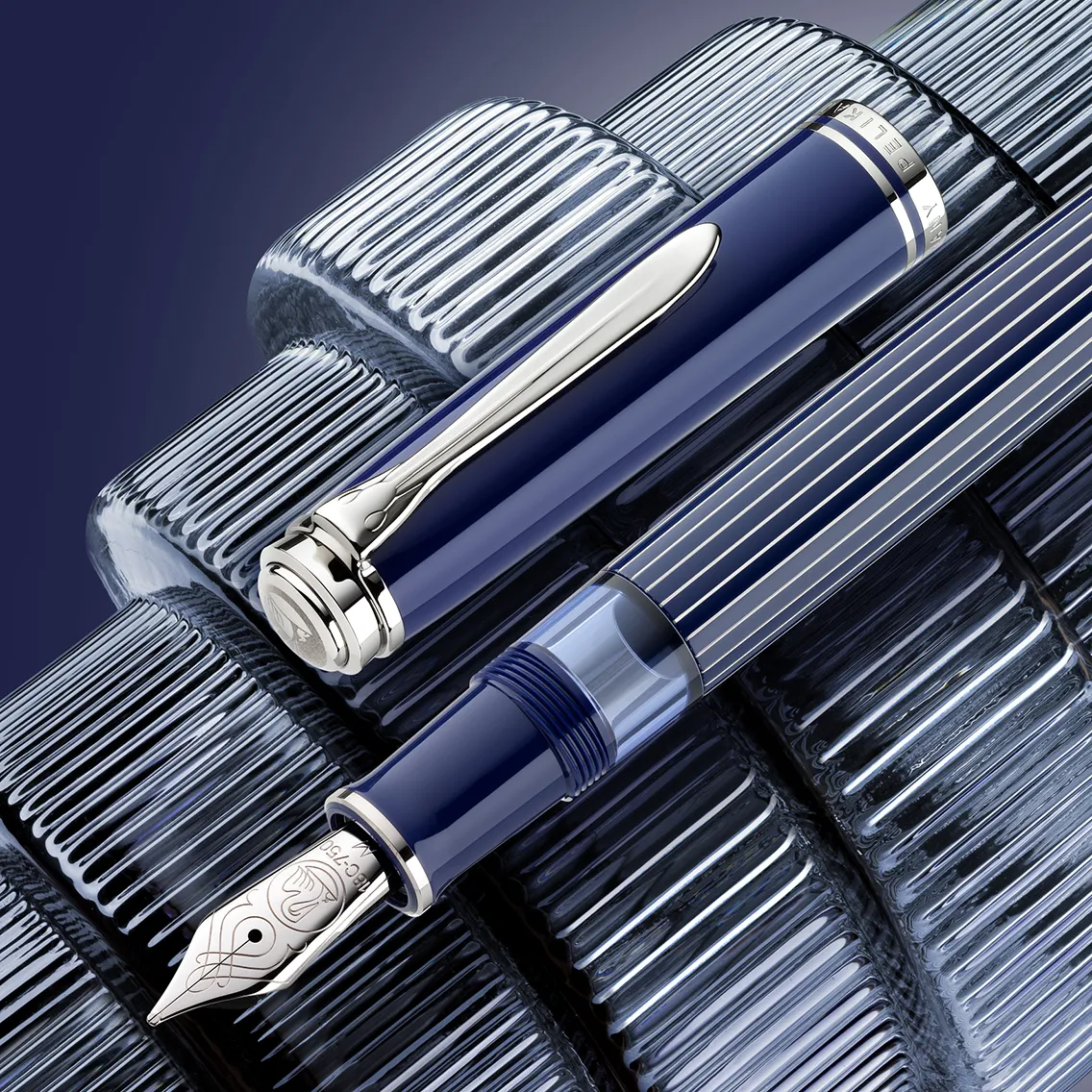 Pelikan - M815 Fountain Pen - Metal Striped Blue (Special Edition) - Image 2