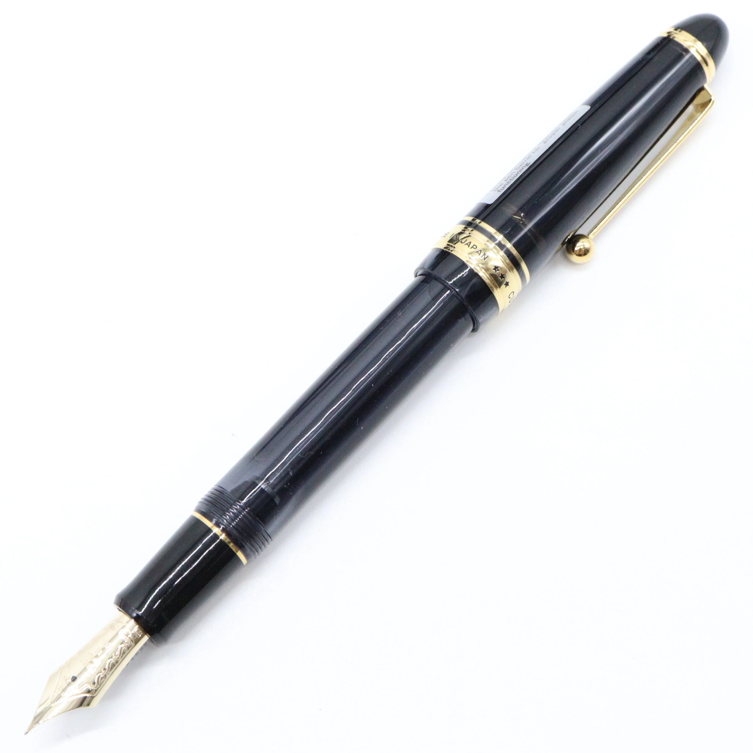 PILOT - Custom 823 Fountain Pen - Black with Gold Accents - Image 3