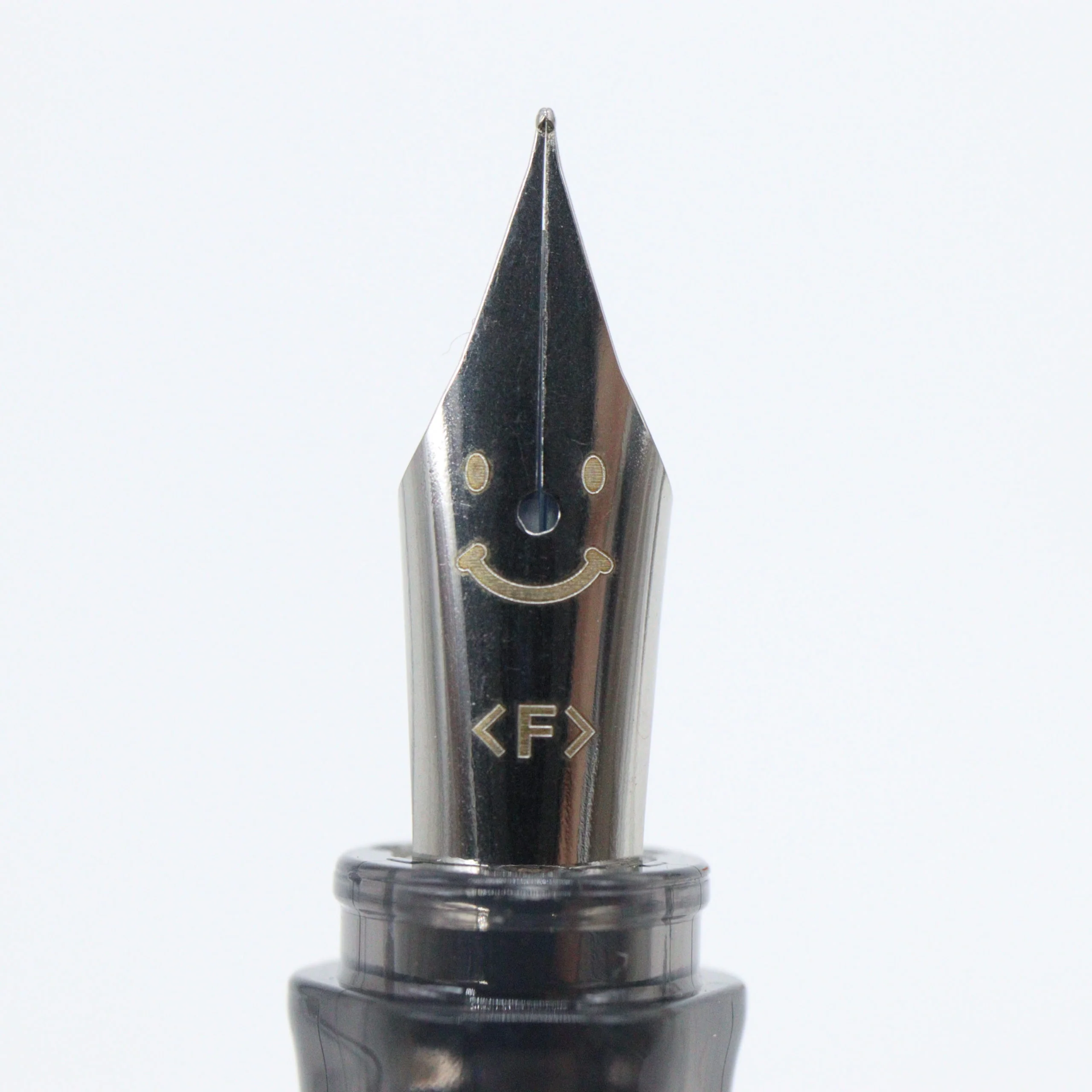 PILOT - Kakuno Fountain Pen - Orange-Grey-Black - Image 3