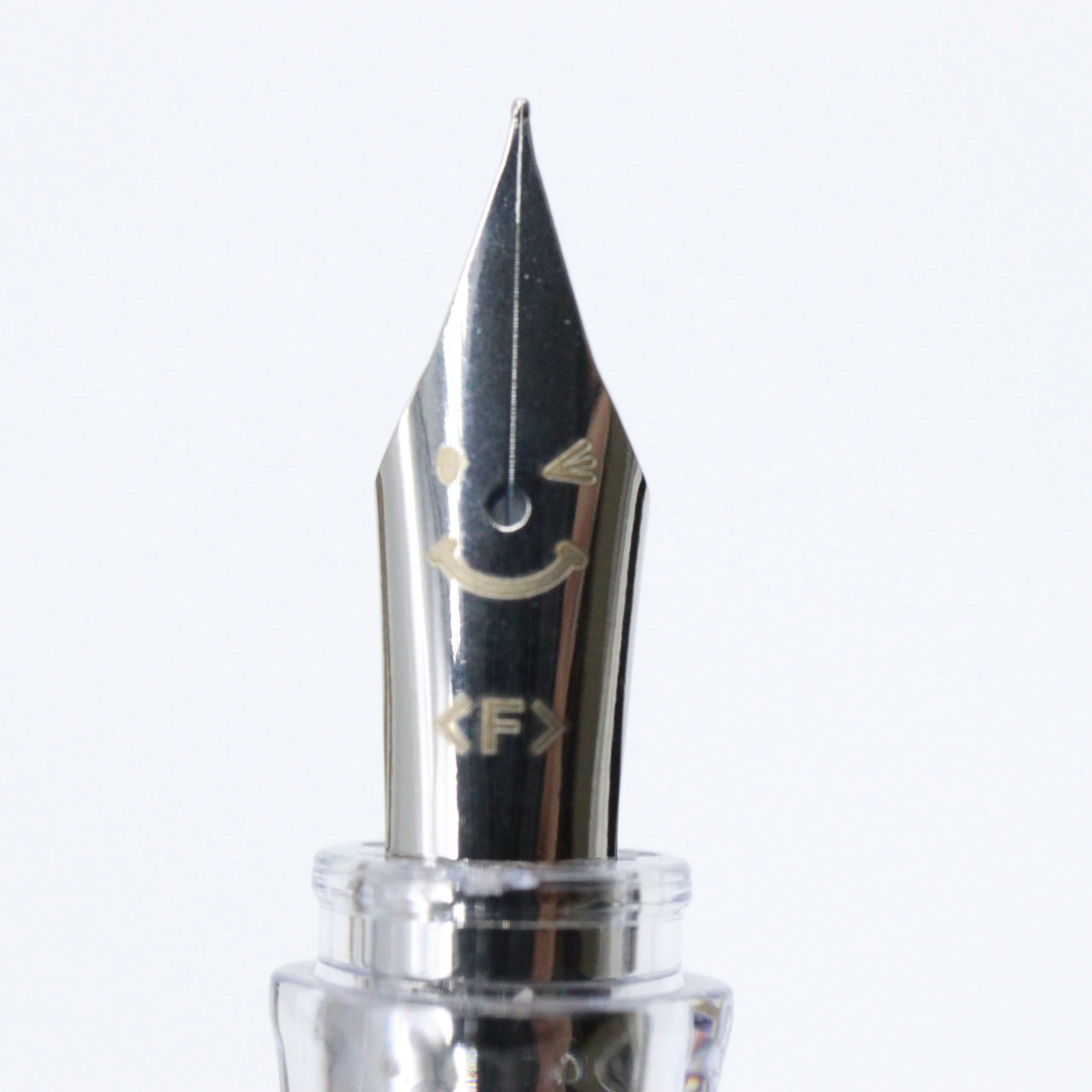 PILOT - Kakuno Fountain Pen | Pink - Image 3